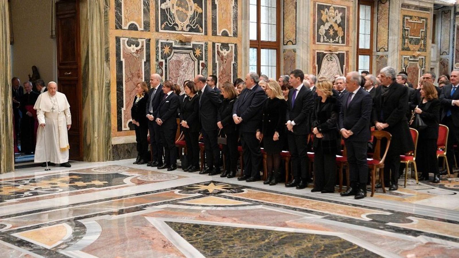 Francisco, con a los prefectos