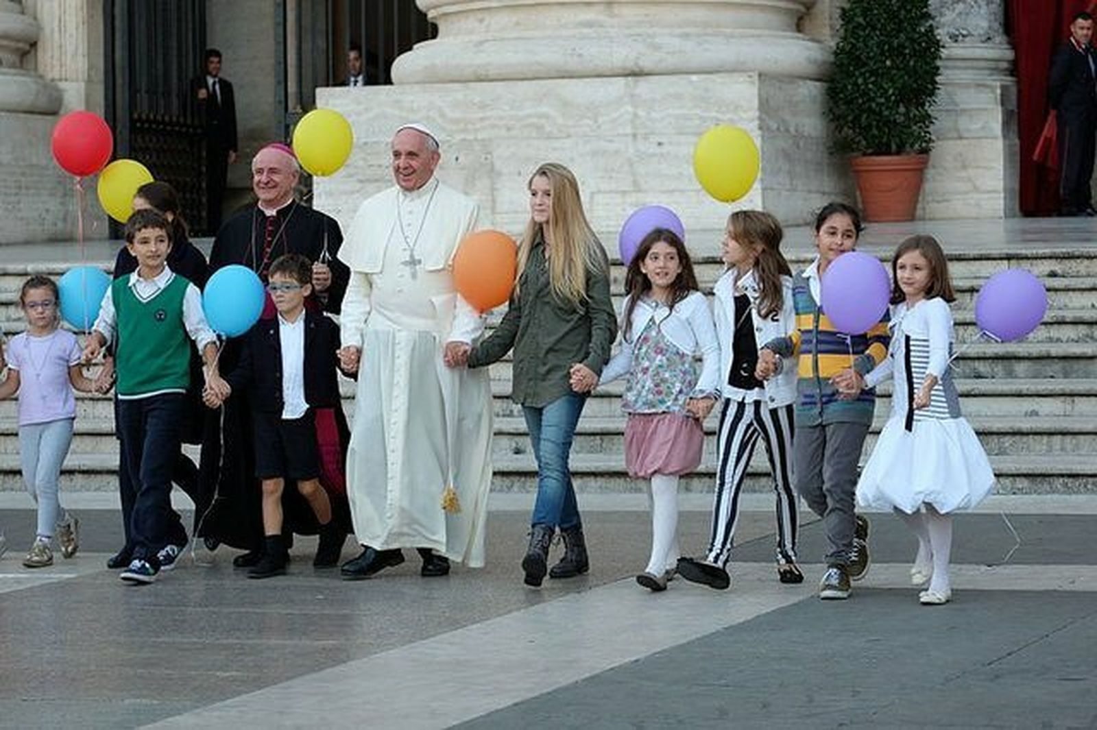 El Papa Francisco, con las familias