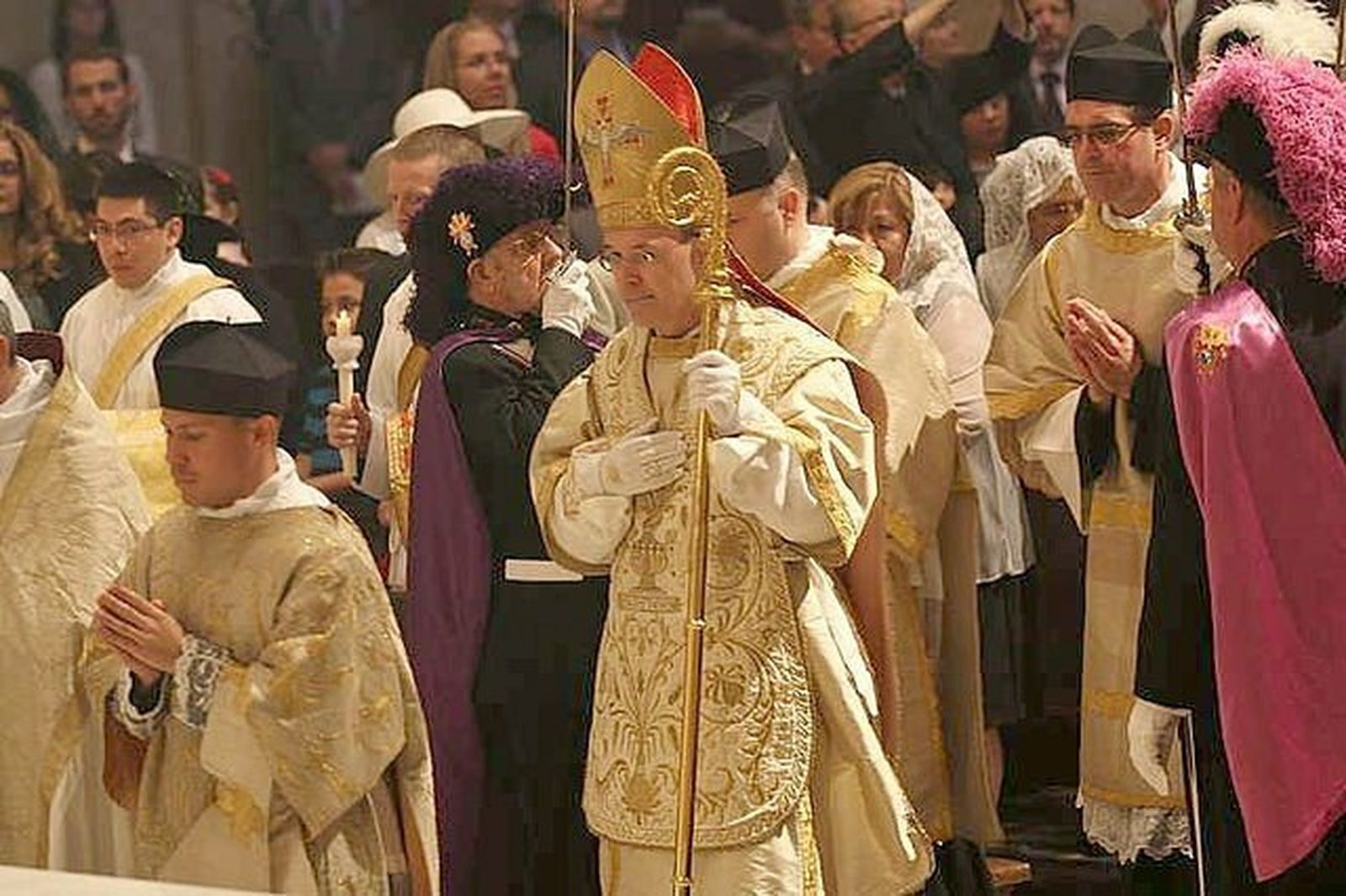 El obispo Athanasius Schneider