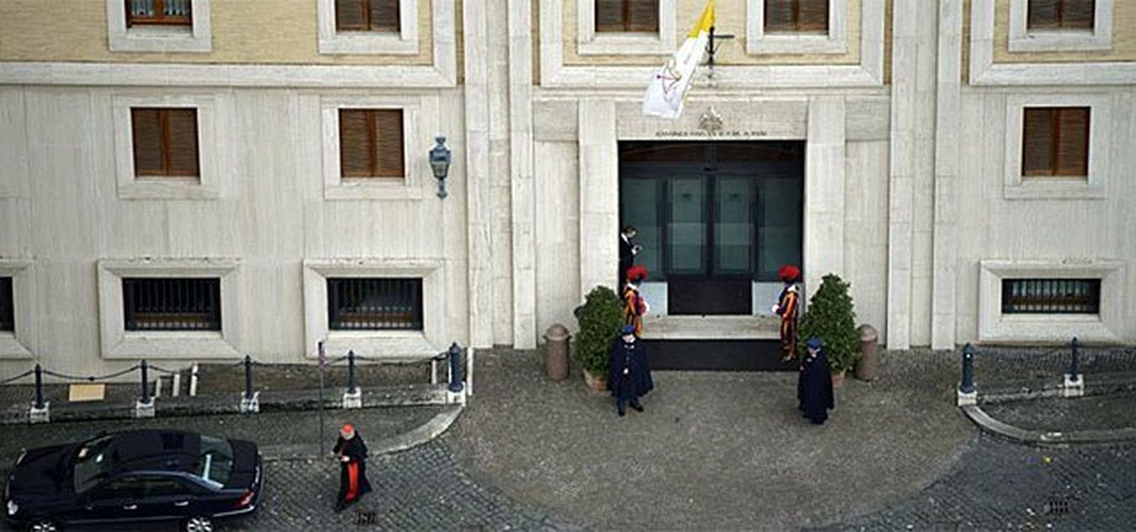 Fachada de la Casa Santa Marta