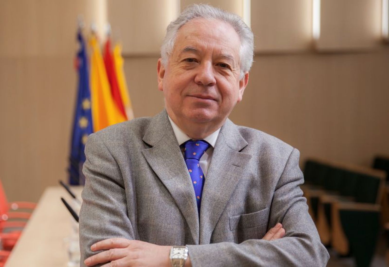 José Ramón Busto SJ.