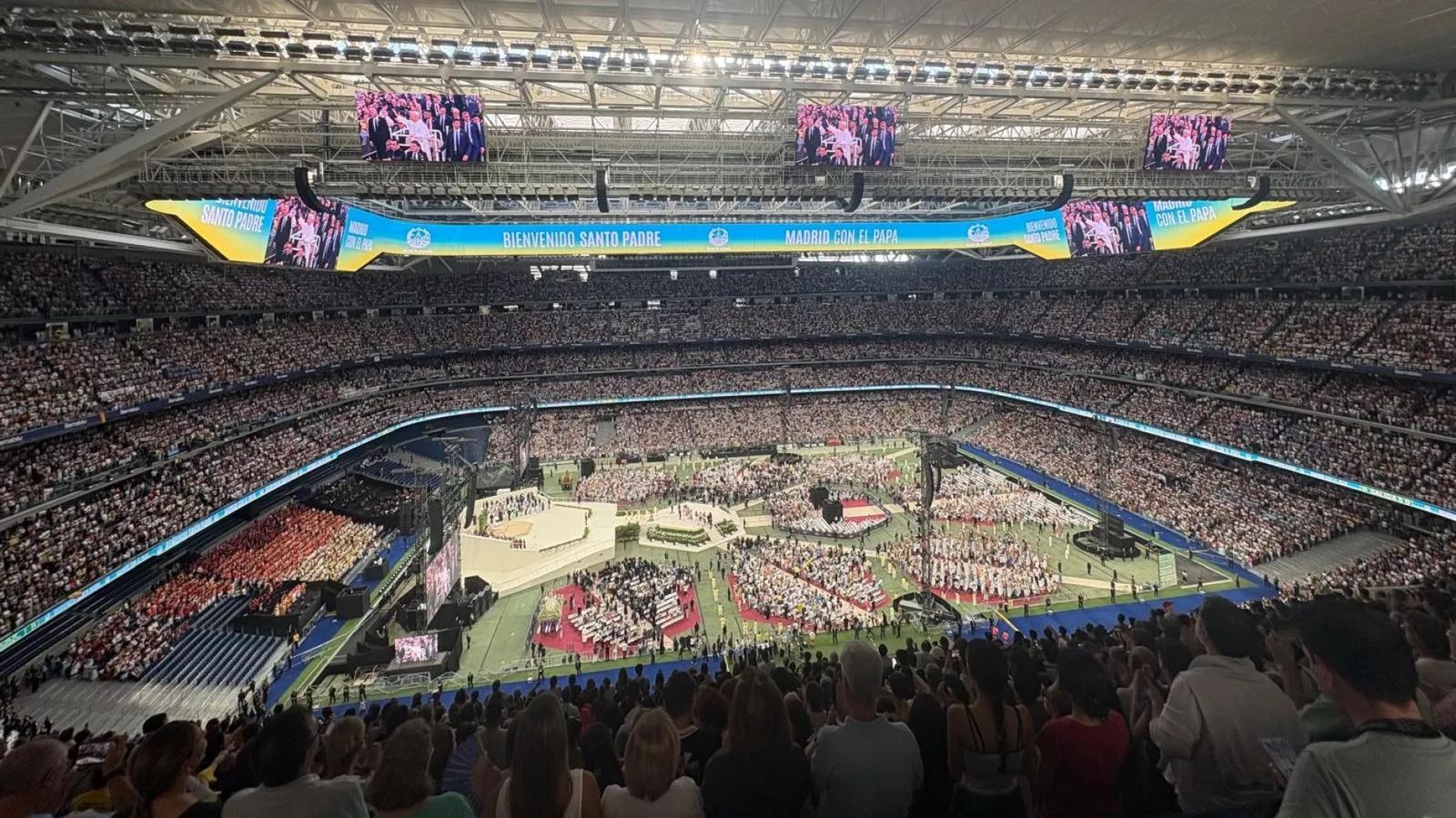 Encuentro del Papa en el Santiago Bernabéu con las iglesias de Madrid, Alcalá de Henares y Getafe