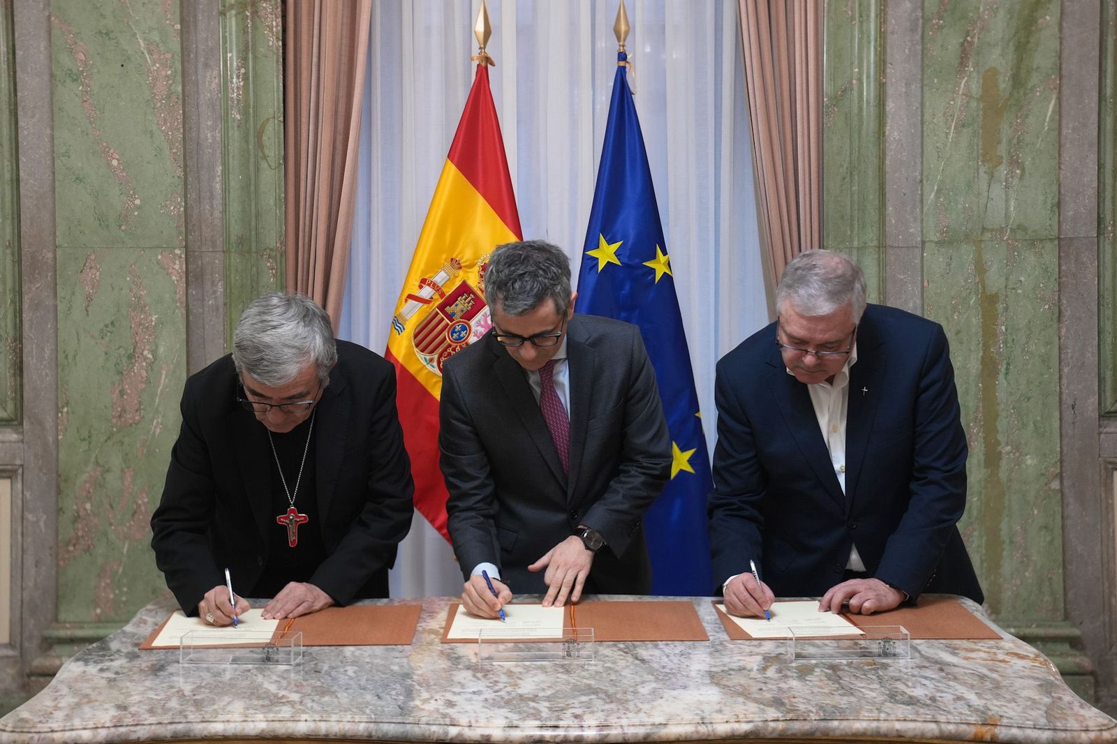 Un regalo de Reyes para las víctimas, y otro para España: el viaje de León XIV, en marcha