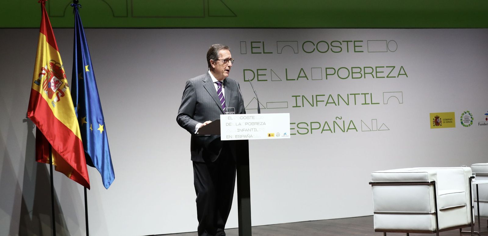 Antonio Vila Bertrán, director general de la Fundación ”la Caixa”, en la presentación del estudio El coste de la pobreza infantil en España.