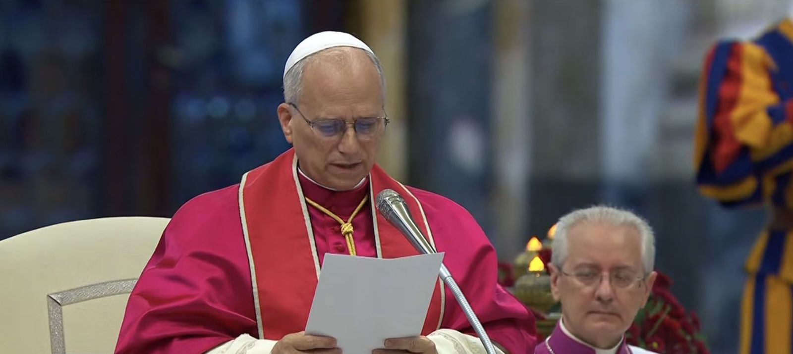 León, durante su homilía