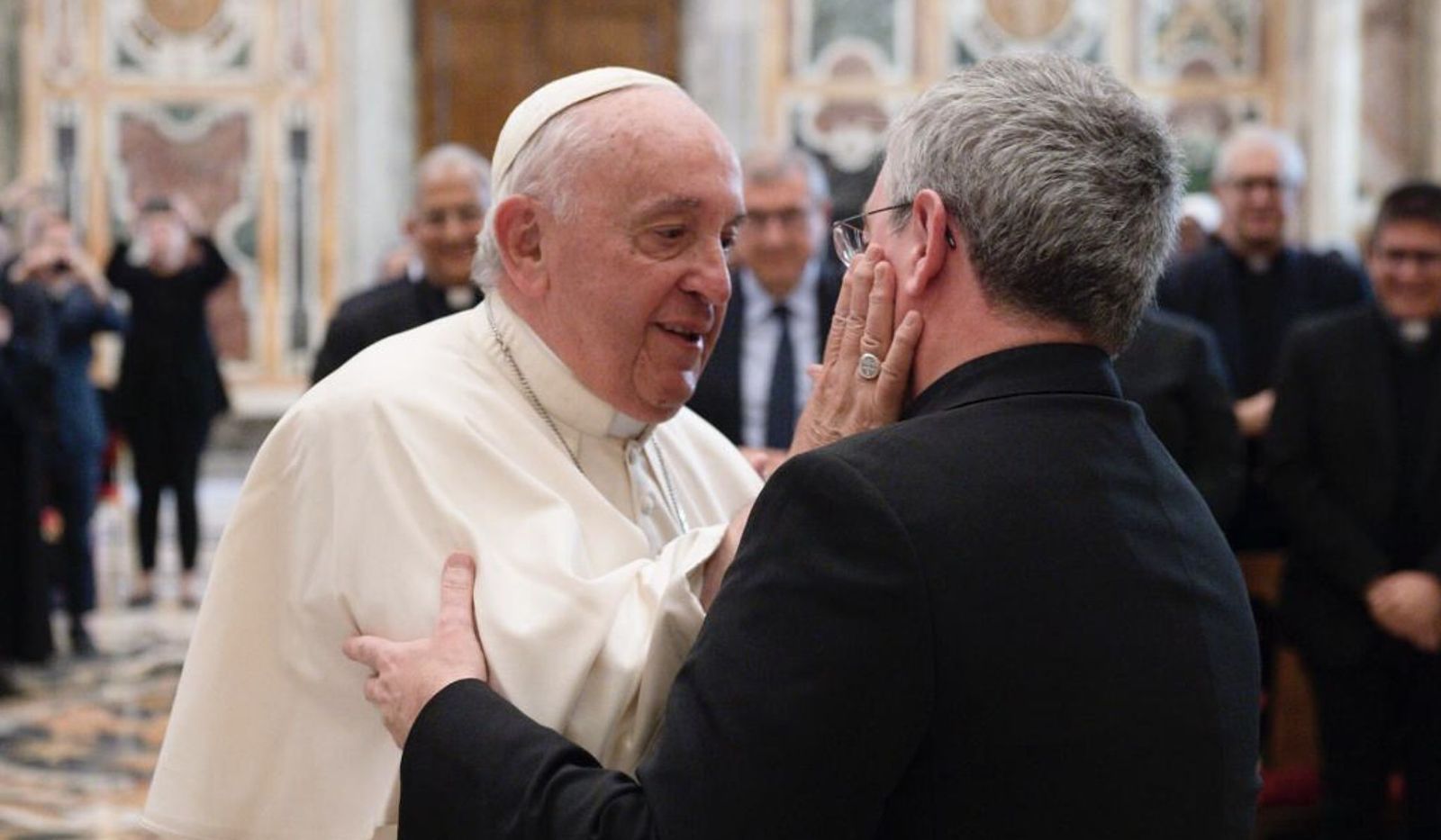 El Papa y Fernando Prado