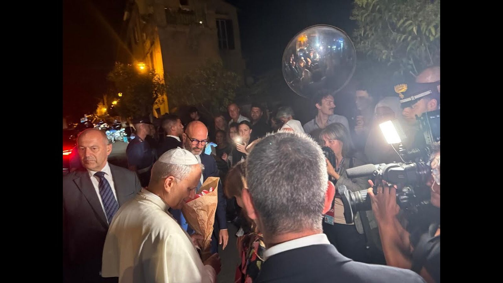 El Papa, sobre el acoso a Gaza: "Muchos siguen resistiendo, pero hay que buscar otra solución"