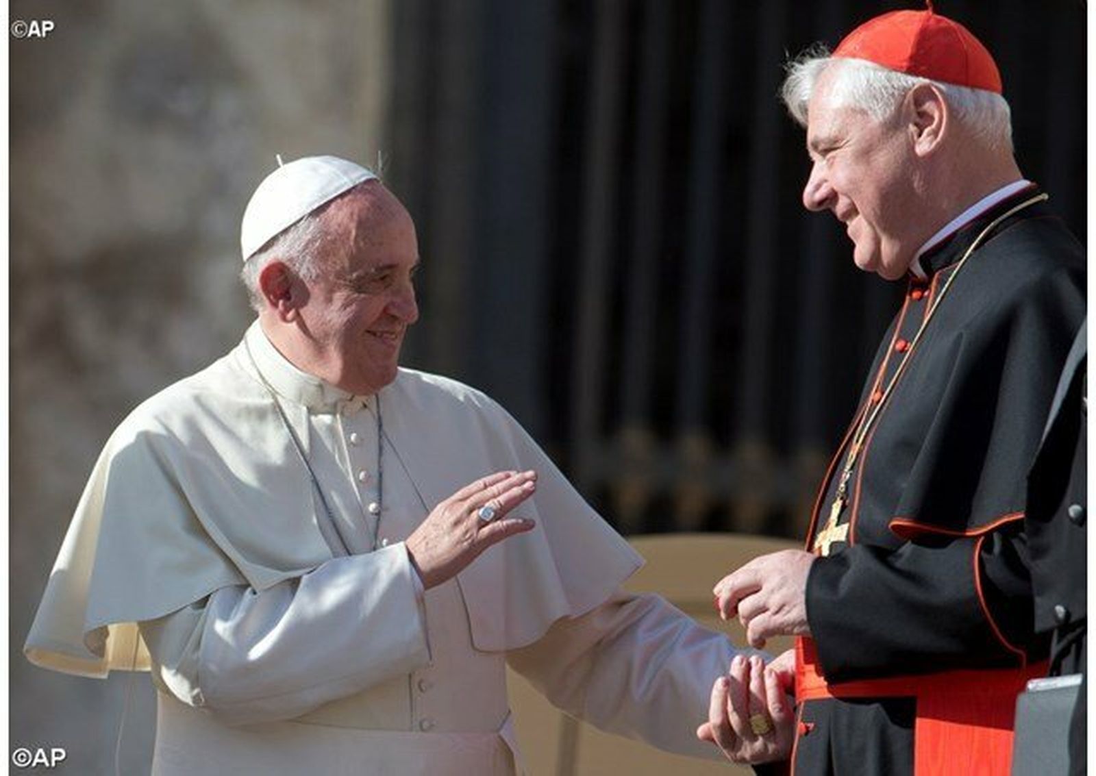 Müller se queda en Roma