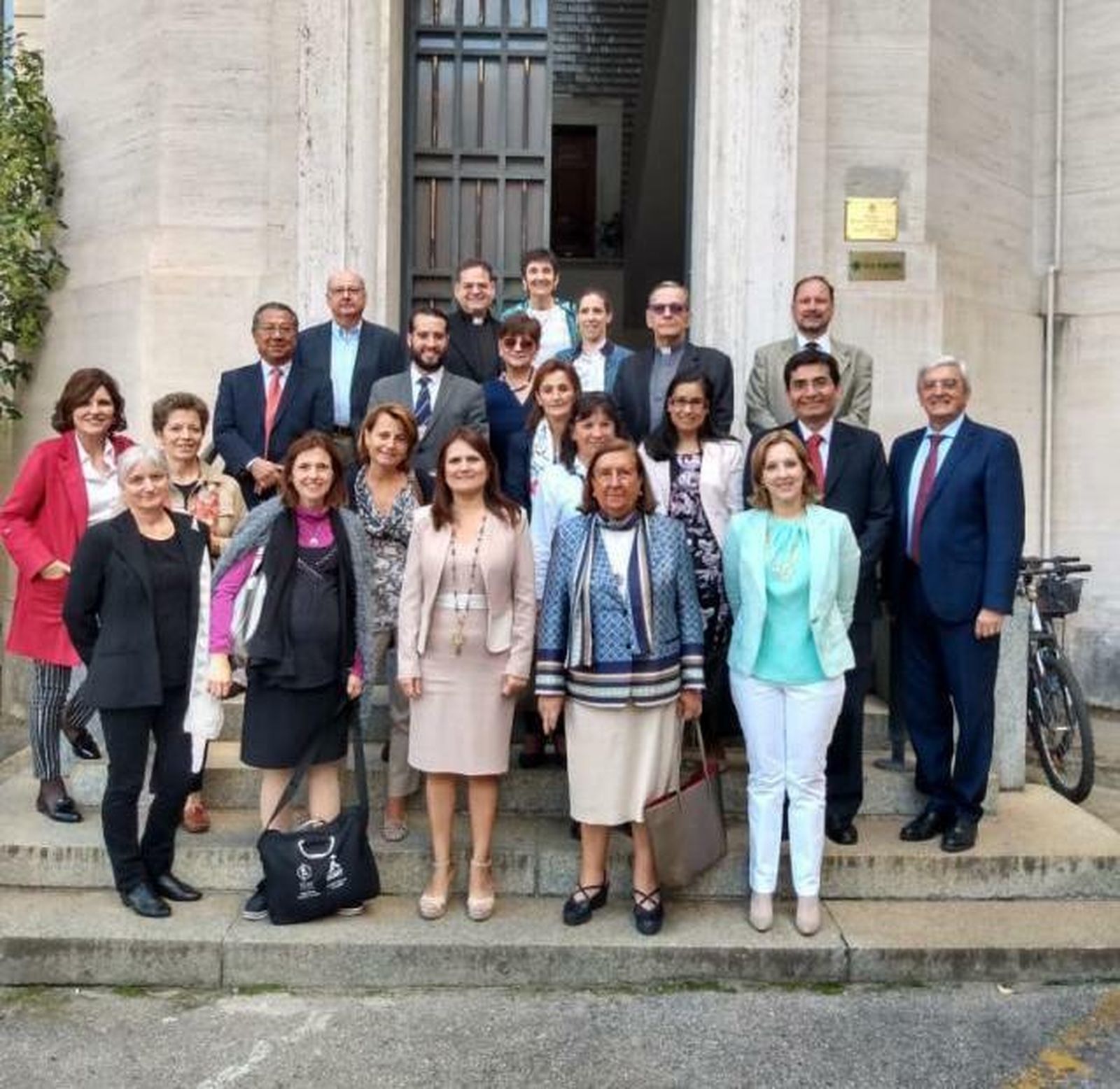Creada la Red Internacional de Institutos Universitarios de Familia