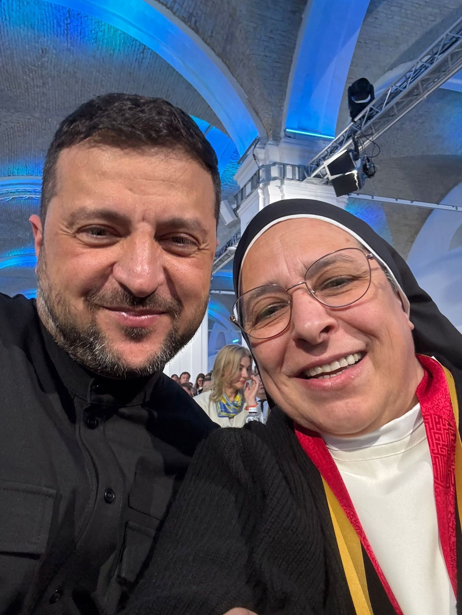 Lucía Caram, con Zelenski