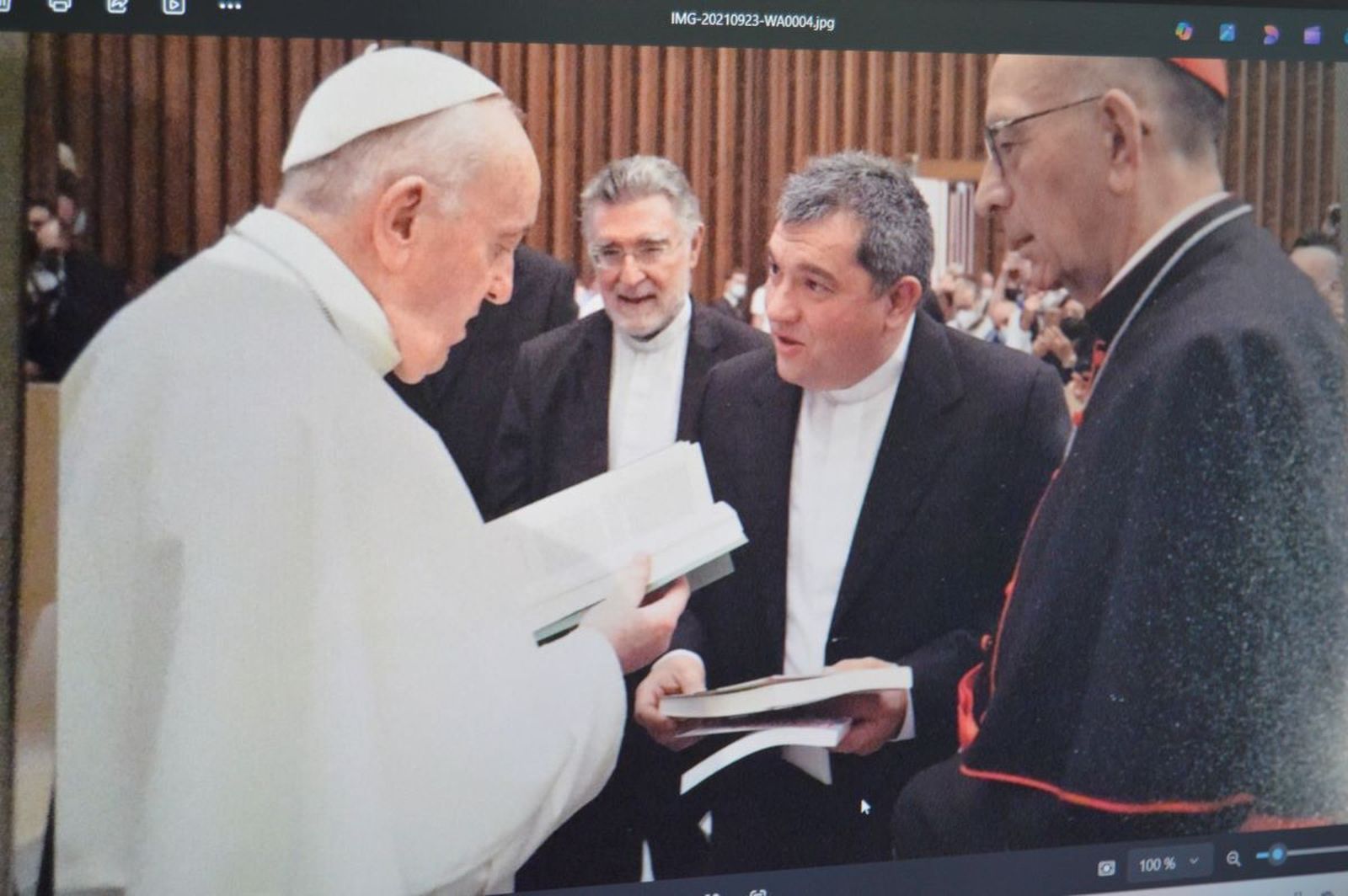 Daniel Palau, con Francisco y el cardenal Omella