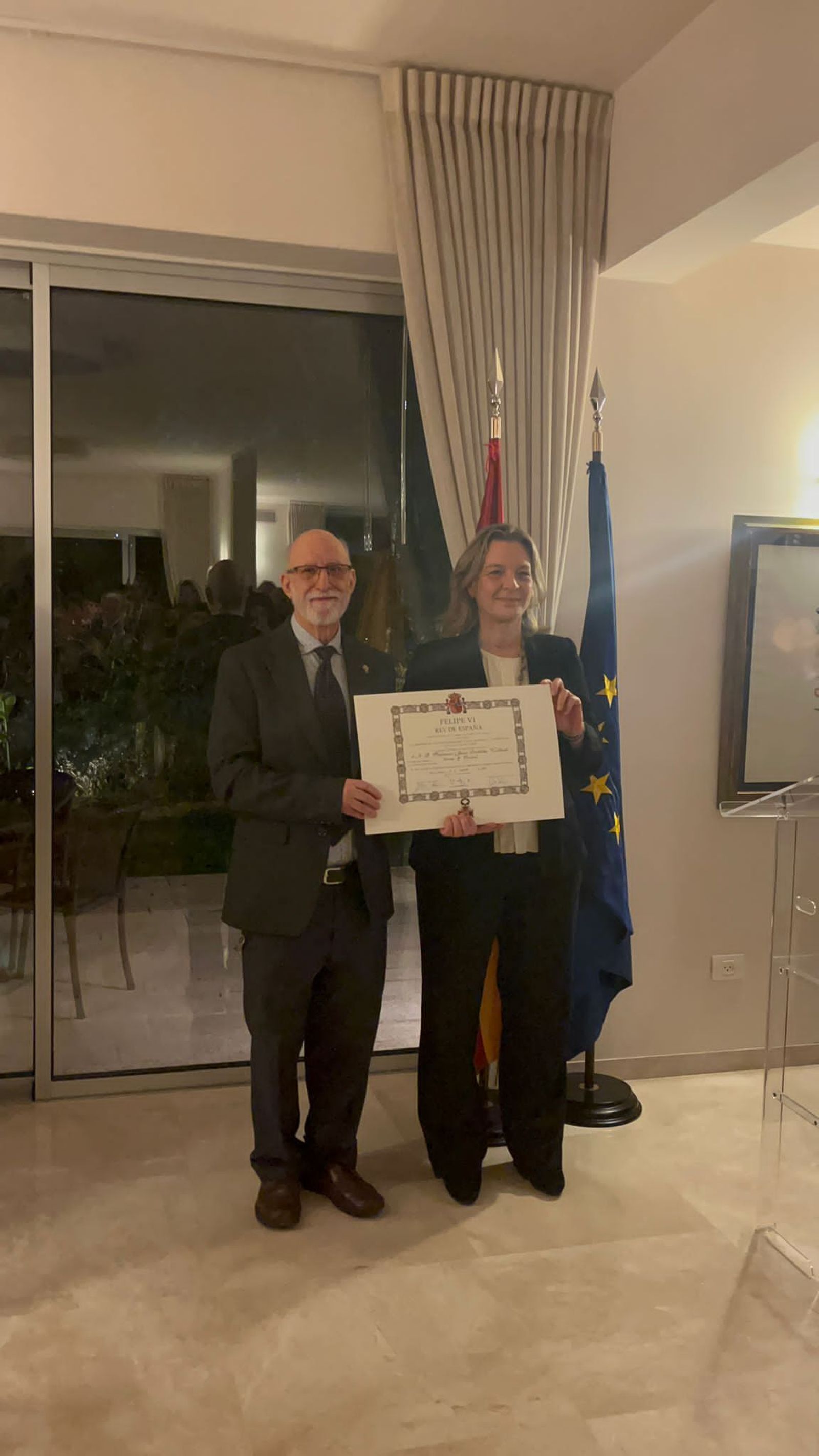 Condecoración Hno. Patxo