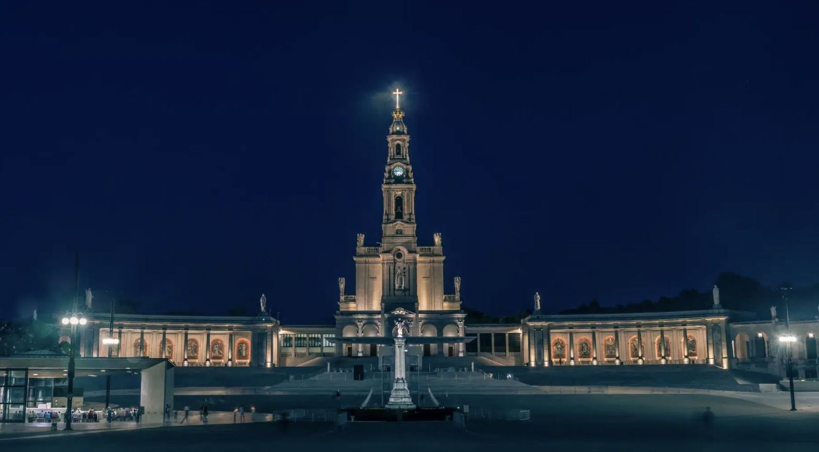 Viaja a Fátima con la Semana Santa en España y RD