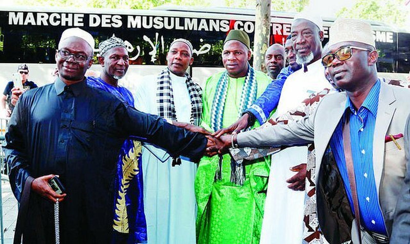 Marcha de musulmanes contra el terrorism en París