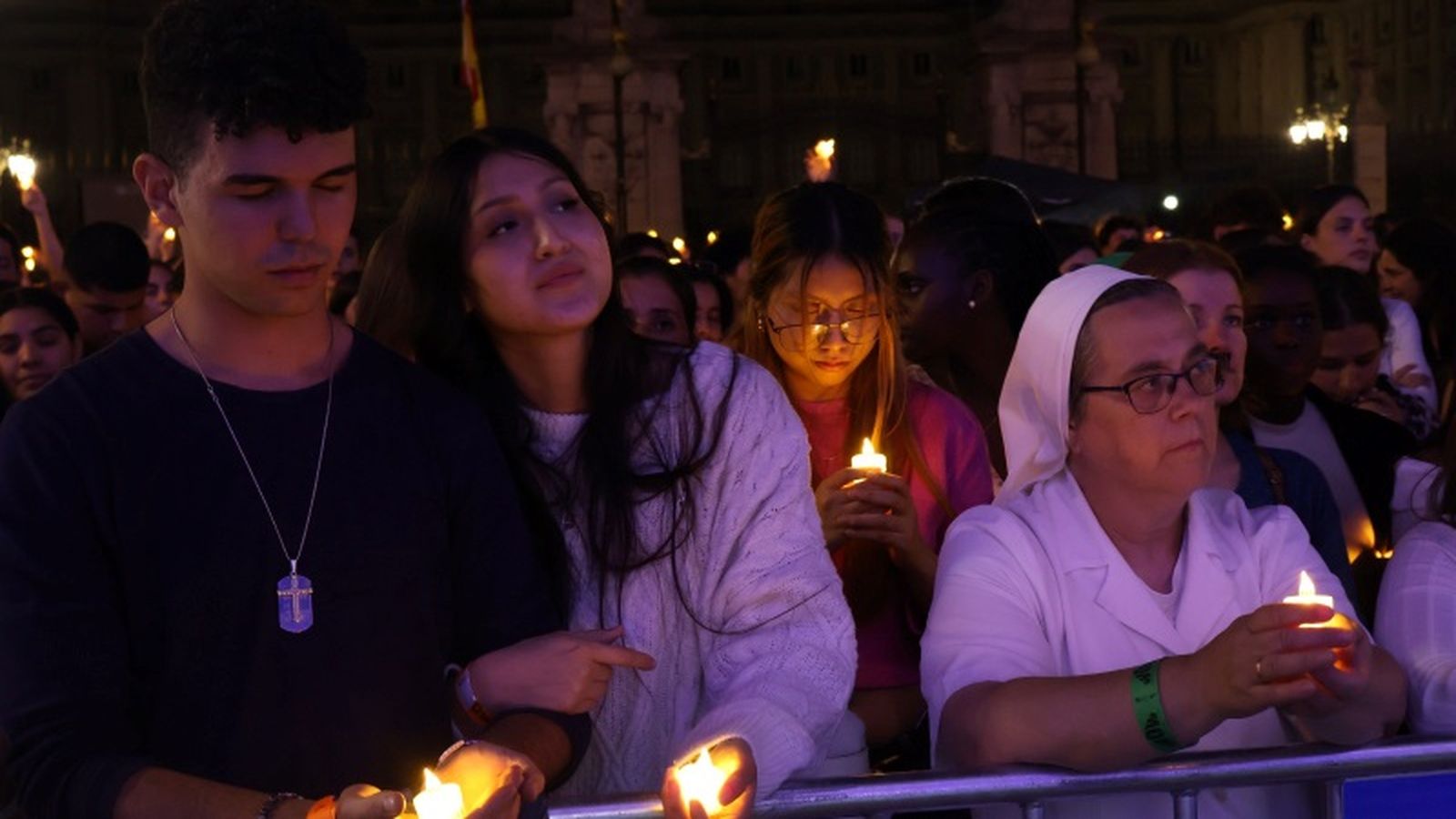 Jóvenes en la Vigilia