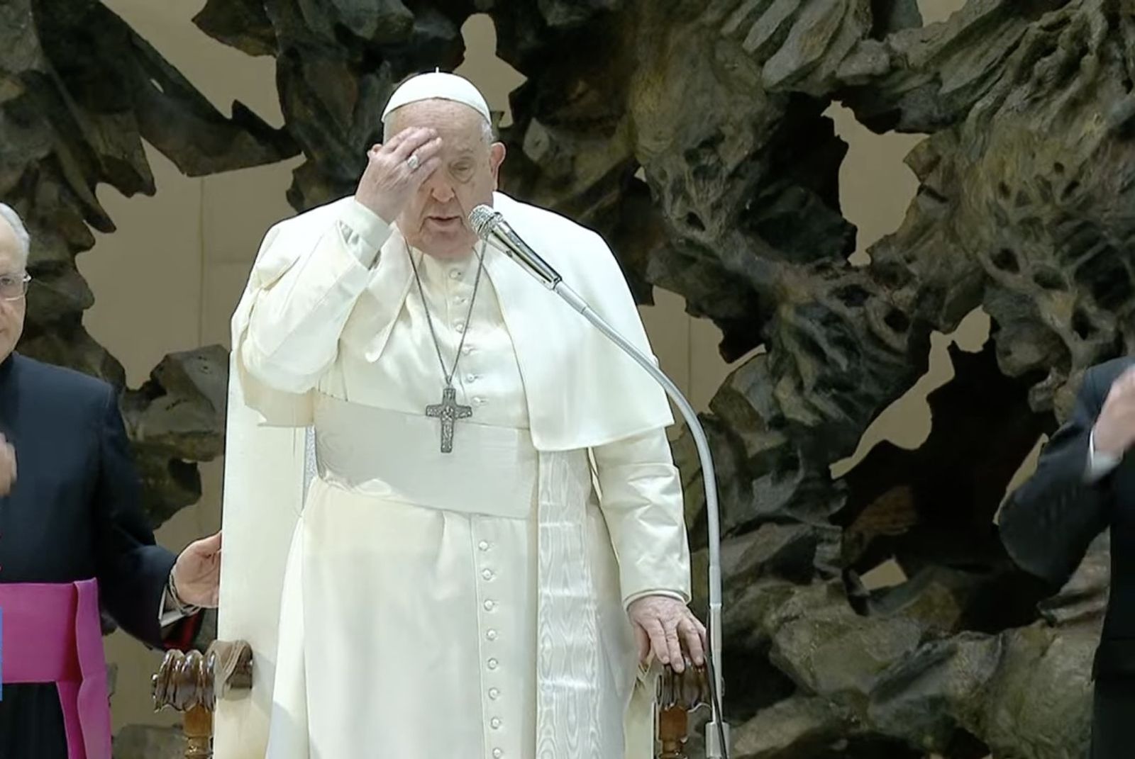 Francisco, al inicio de la audiencia
