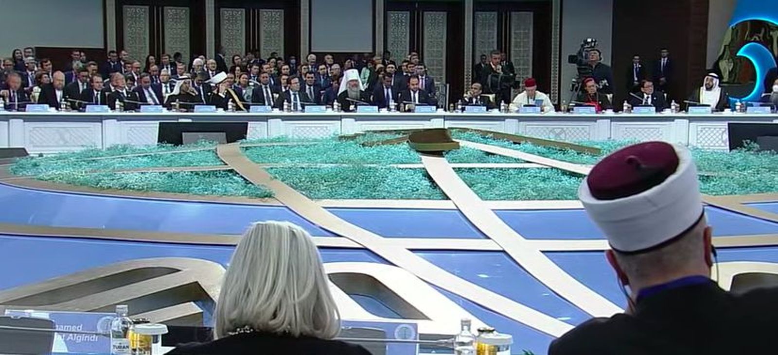 Los líderes religiosos escuchan al Papa