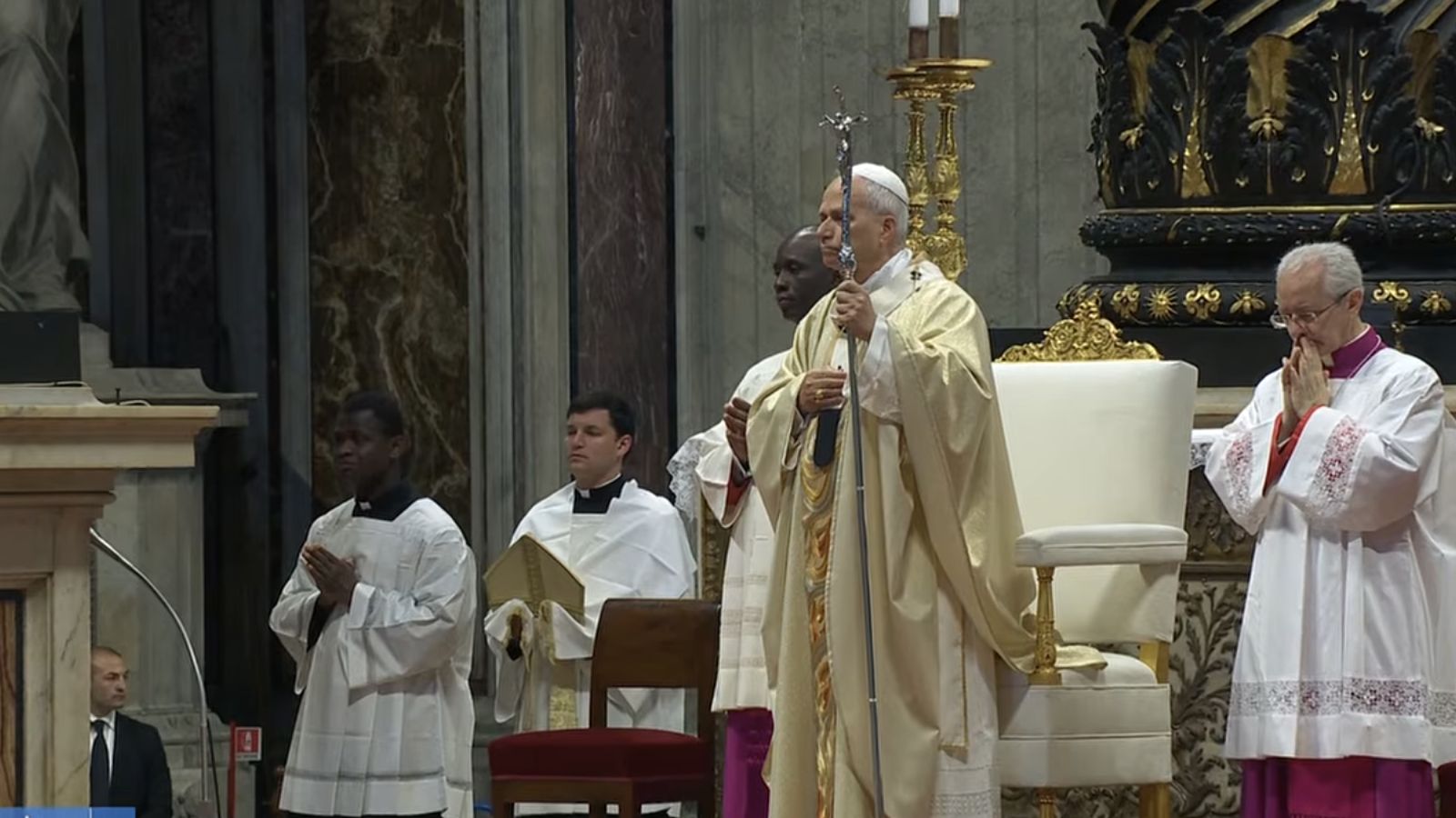 El Papa, durante la ordenación de sacerdotes en Roma