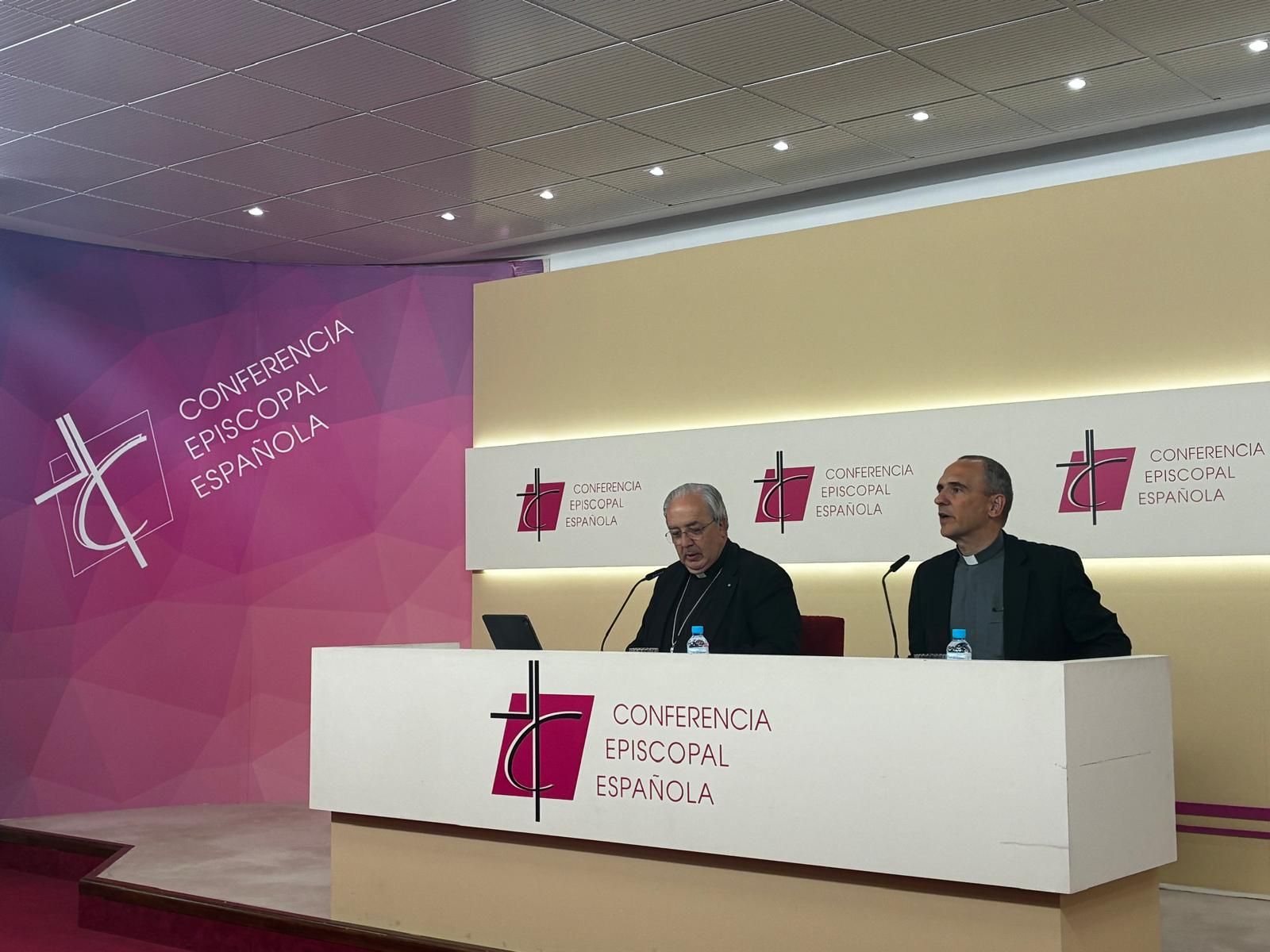 Magán y Vera, en la rueda de prensa
