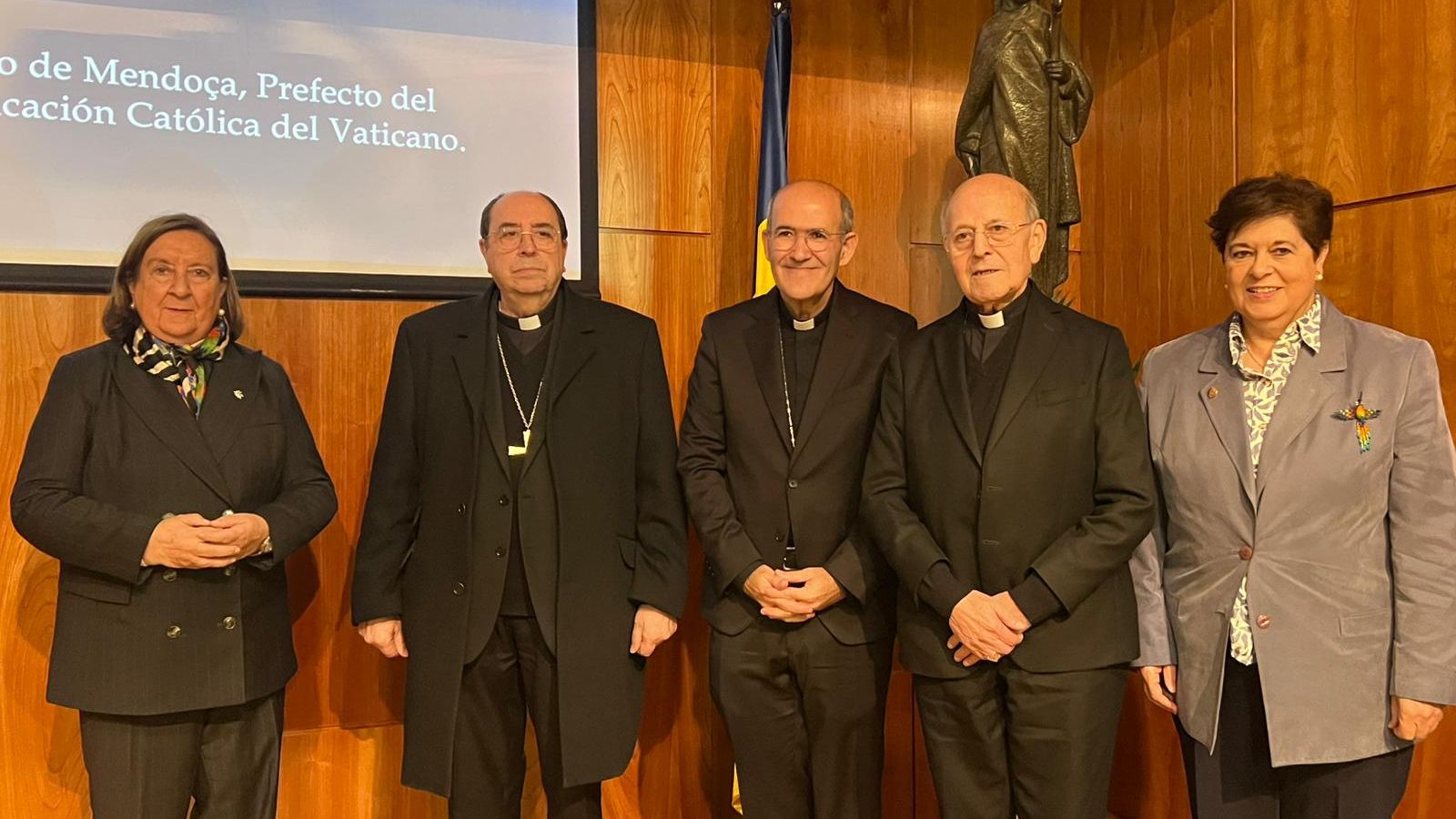 El cardenal Tolentino en la Universidad Católica de Ávila (UCAV)