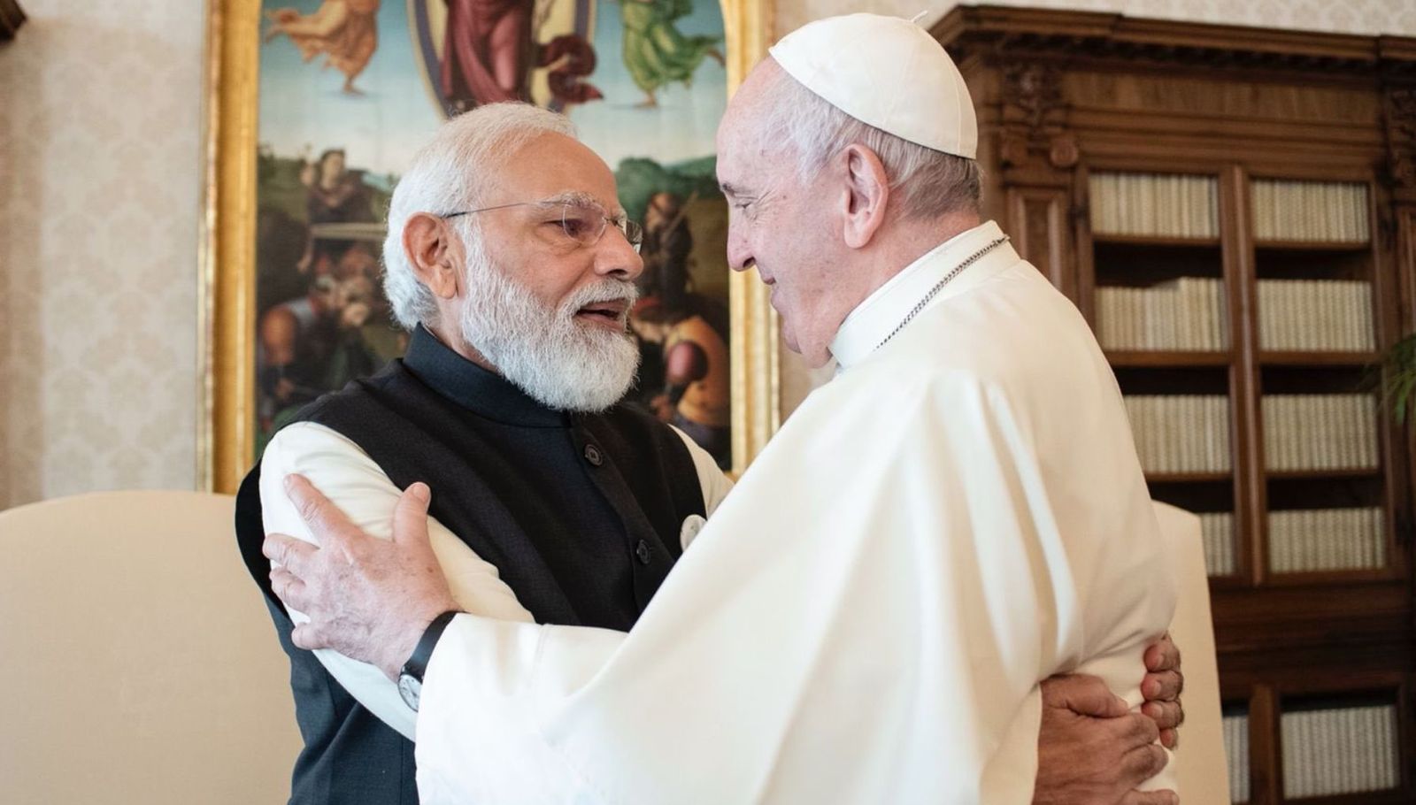 El Papa y Modi