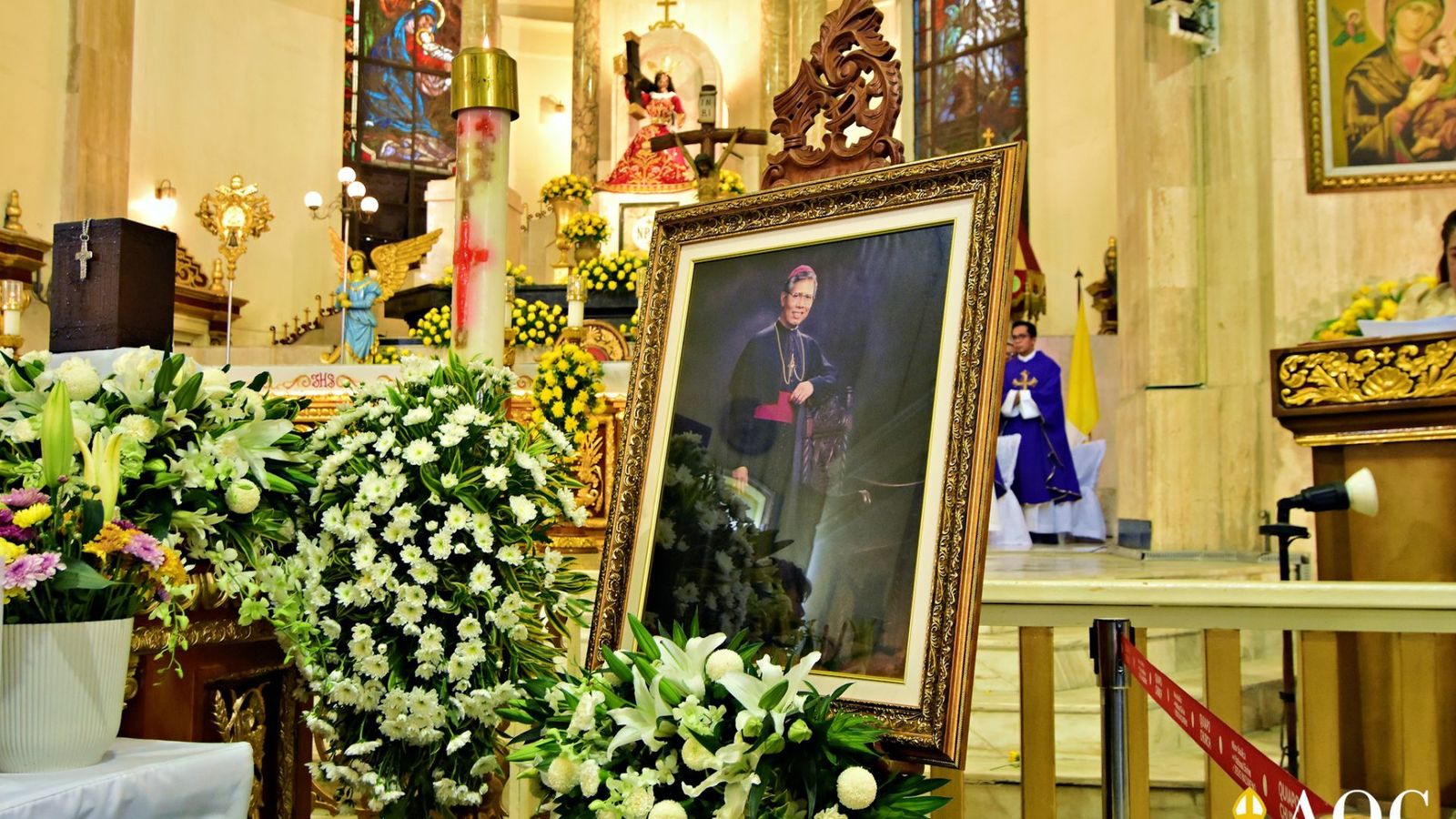 Misa funeral por monseñor Buhaín