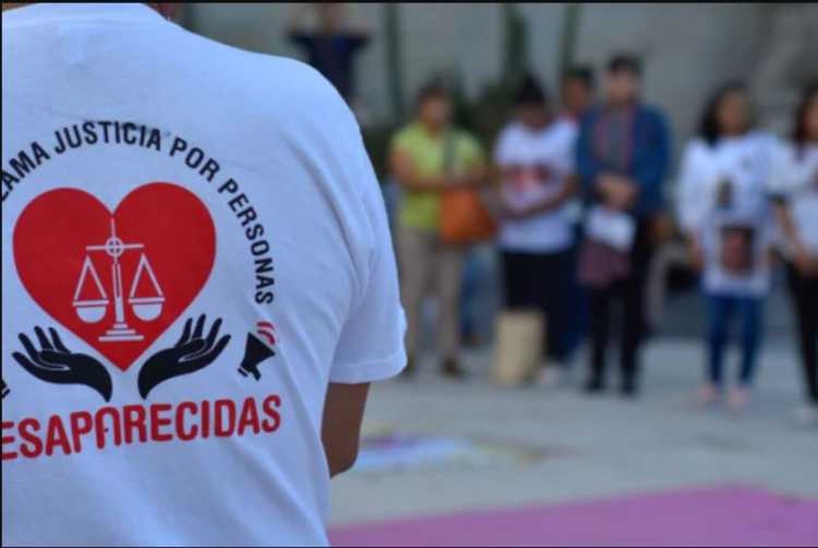 Un Nombre, mil Voces