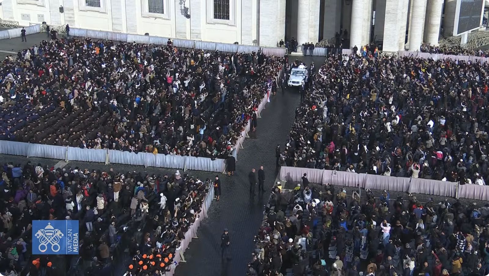 El Papa, en la plaza de San Pedro