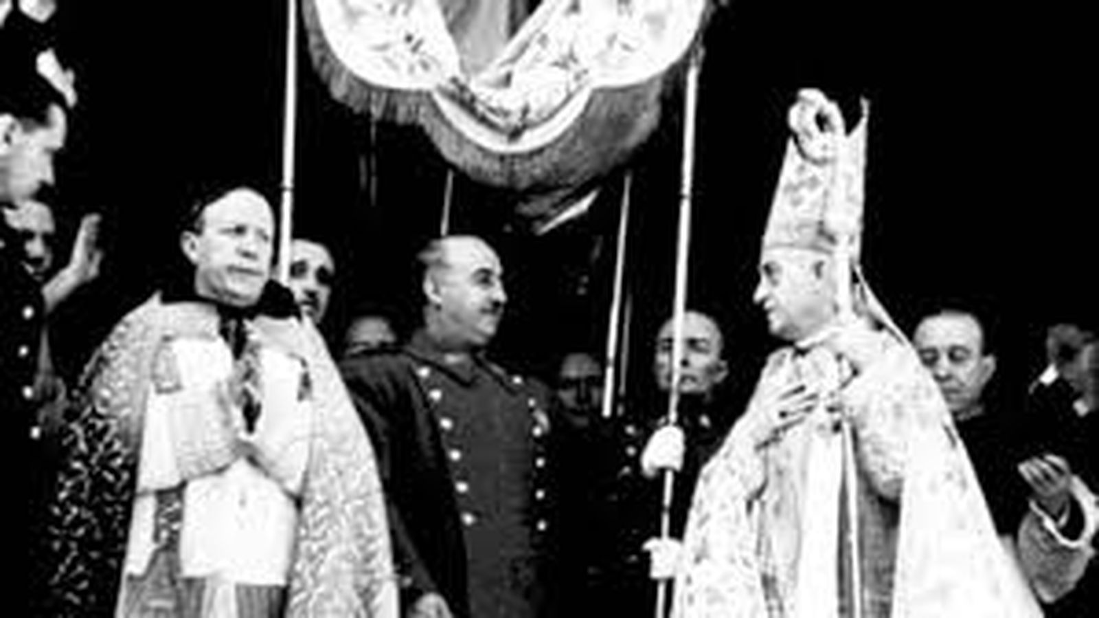 Franco bajo palio