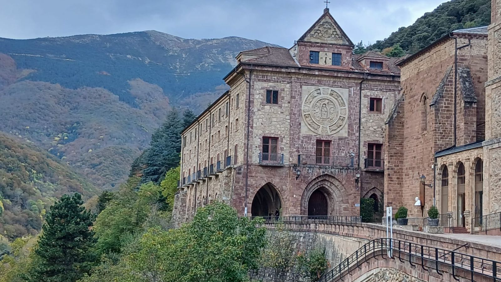 Rezar con los monjes desde casa
