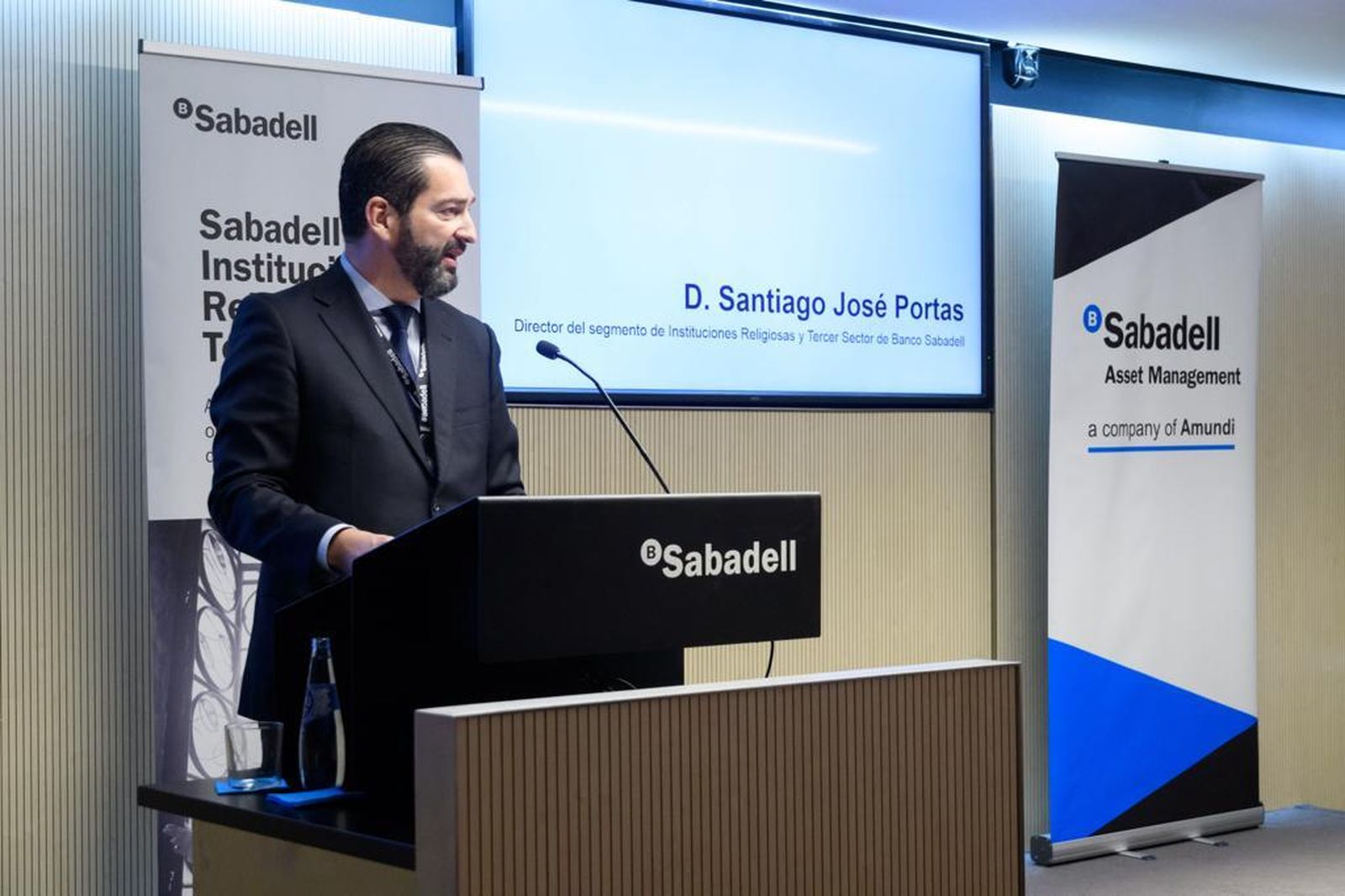 Santiago José Portas, director de Instituciones Religiosas y Tercer Sector del Banco Sabadell