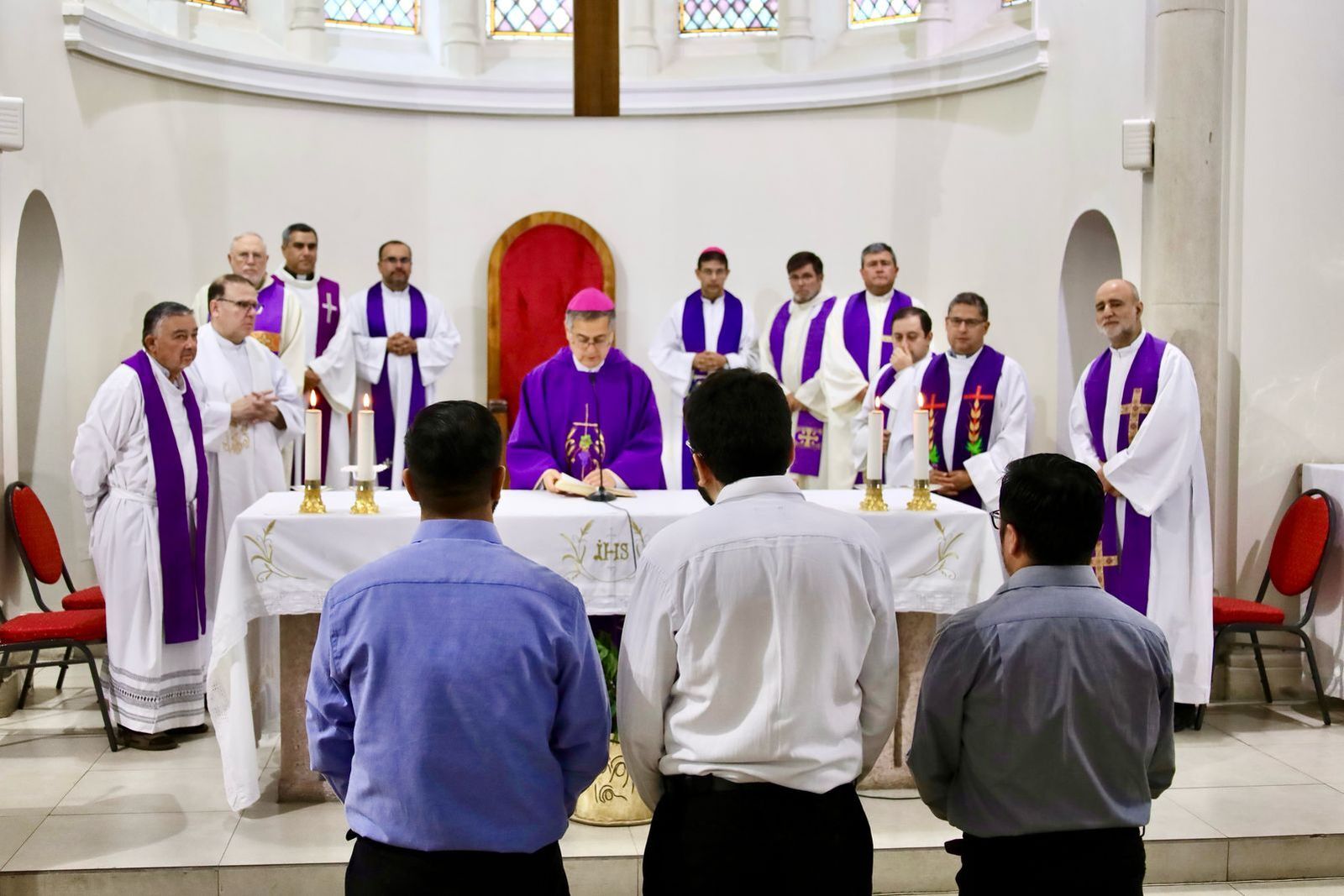 Chile: Nueva iniciativa echa la red para fomentar las vocaciones sacerdotales