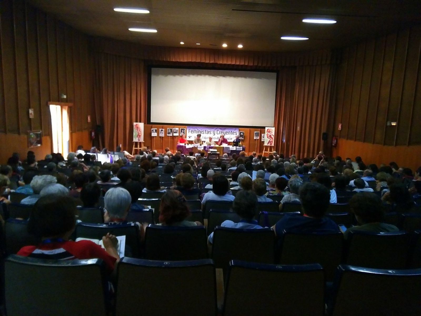 Manifiesto de Mujeres y Teología