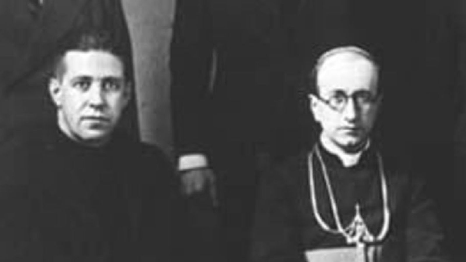 Alberto Hurtado y Manuel Larraín
