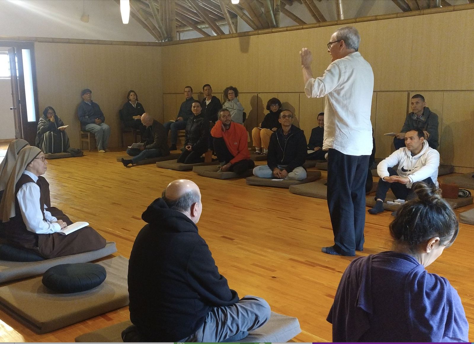 Pablo d’Ors durante el taller de meditación