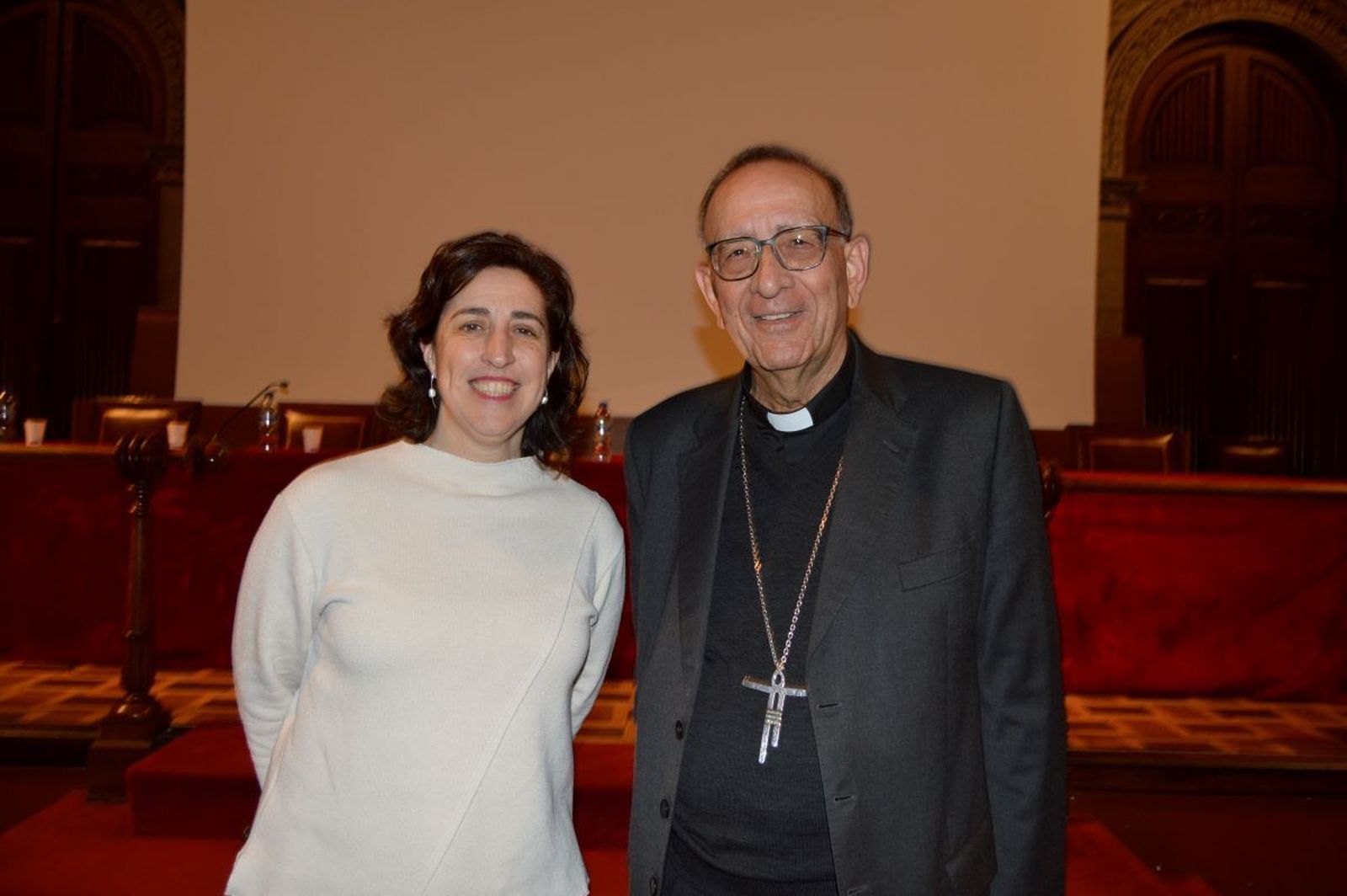 Omella y Eva Fernández