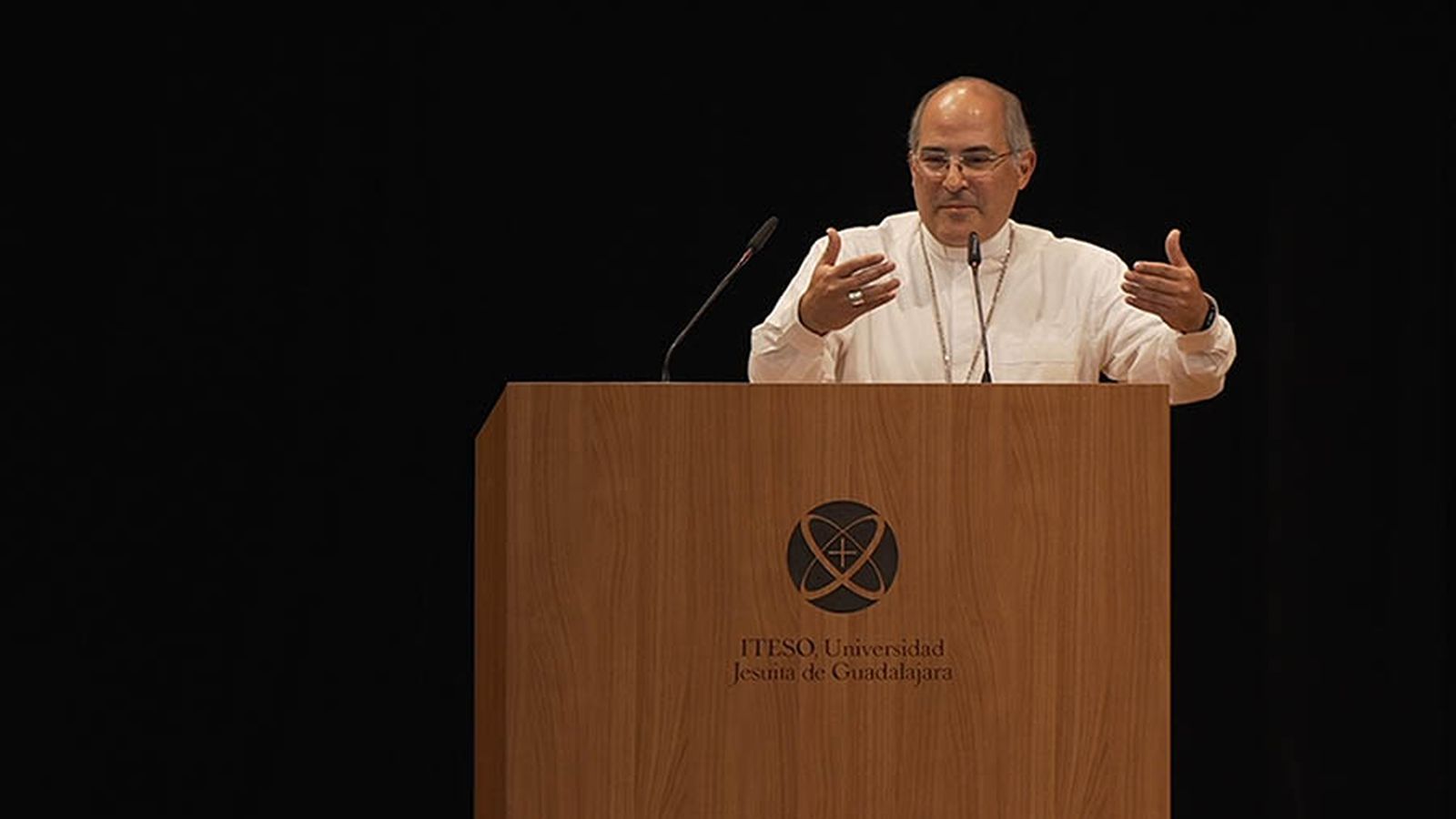 Monseñor Héctor Pérez Villarreal