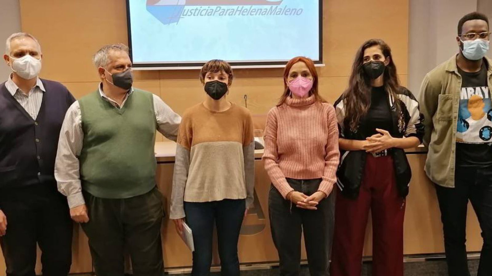 Helena Maleno, junto a otros representantes de la ONG Caminando Fronteras