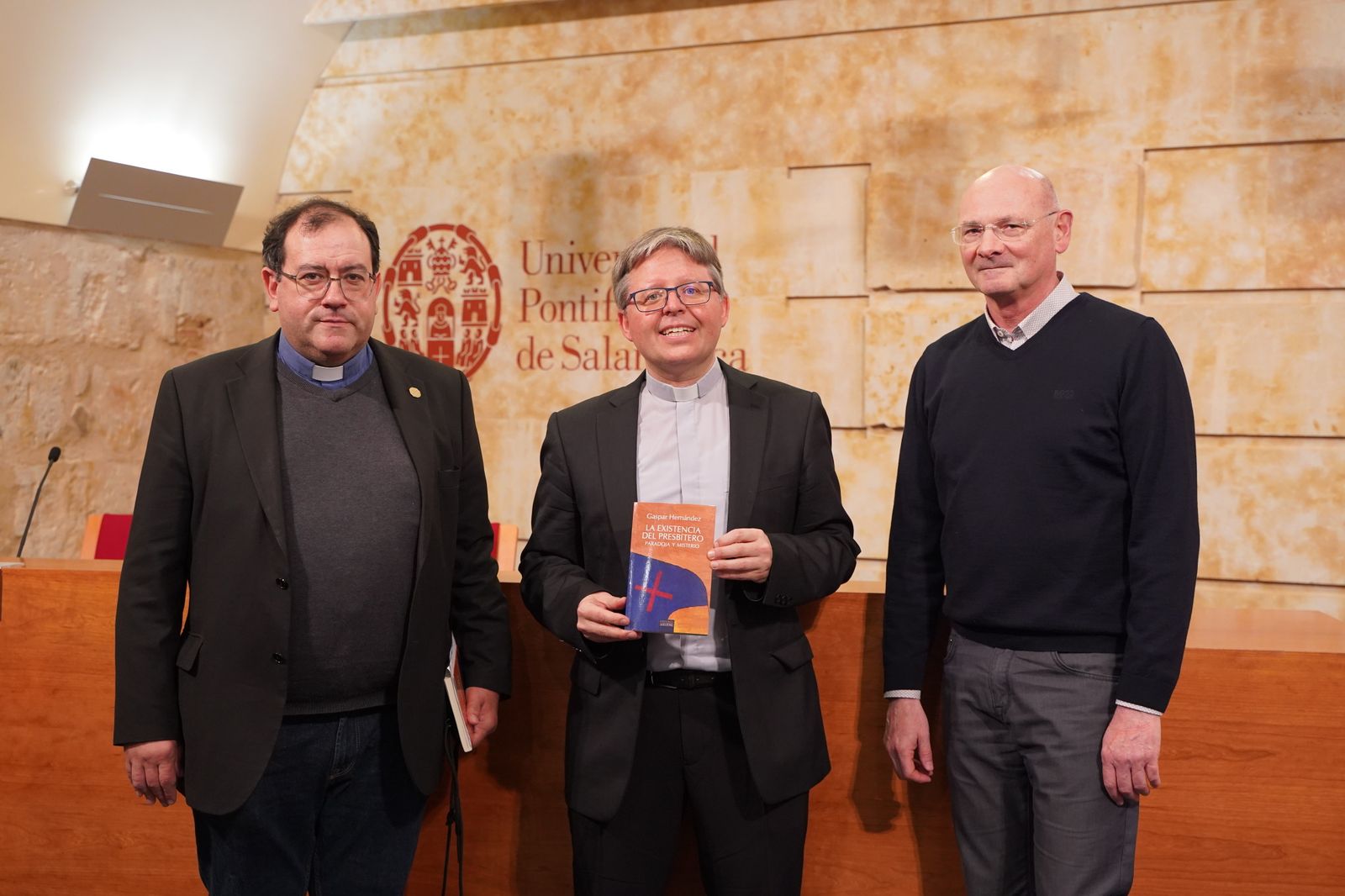 Gaspar Hernández Peludo (en el centro), con Román Ángel Pardo Manrique (izda) y Eduardo Ayuso (dcha)