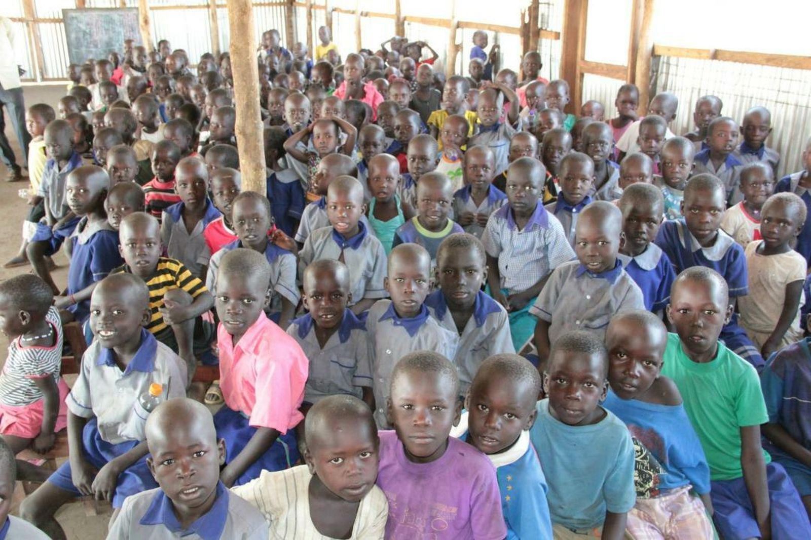 Niños del campo de refugiados de Palabek, Uganda