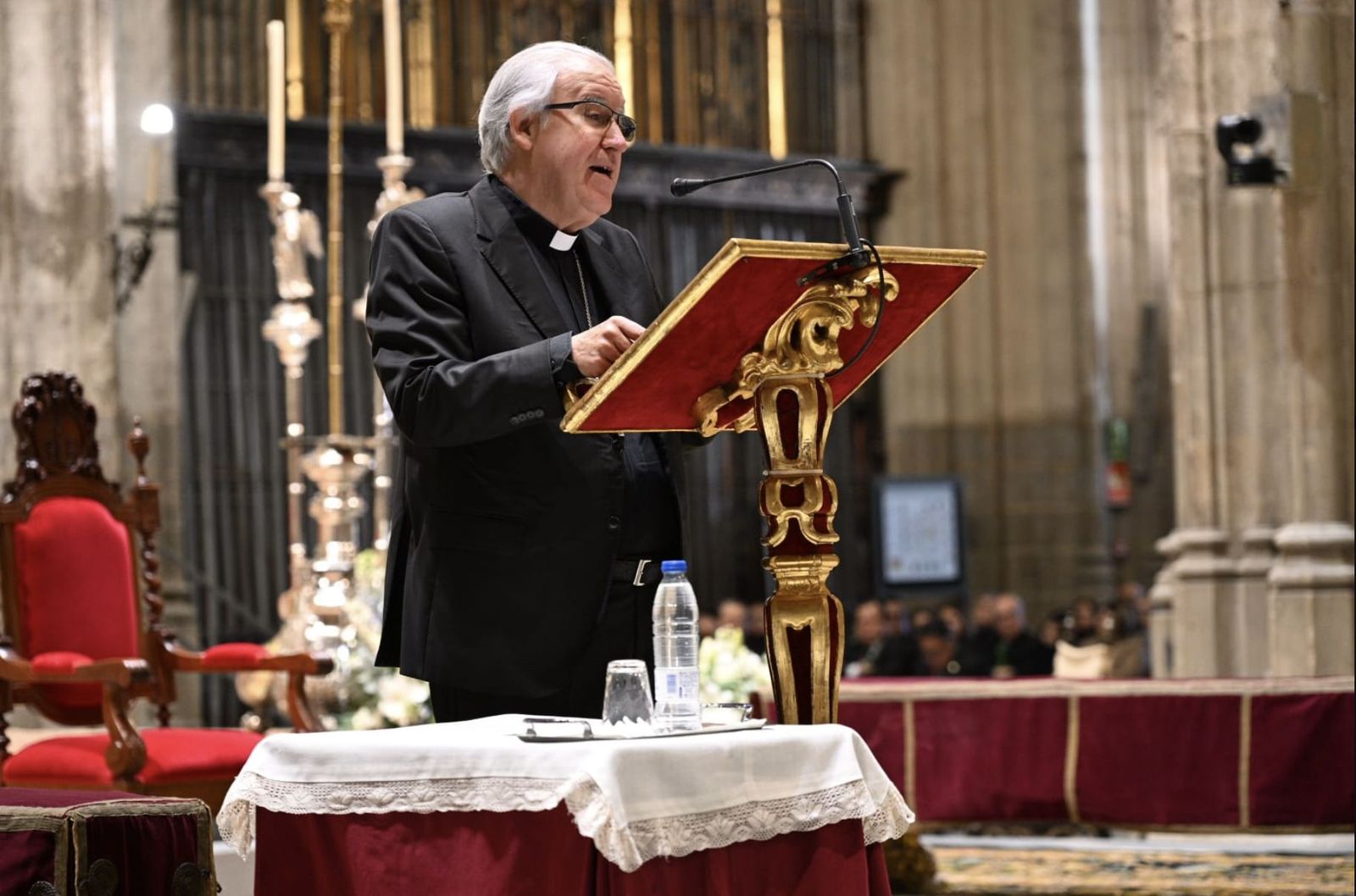 Saiz Meneses hace balance del II Congreso Internacional de Hermandades