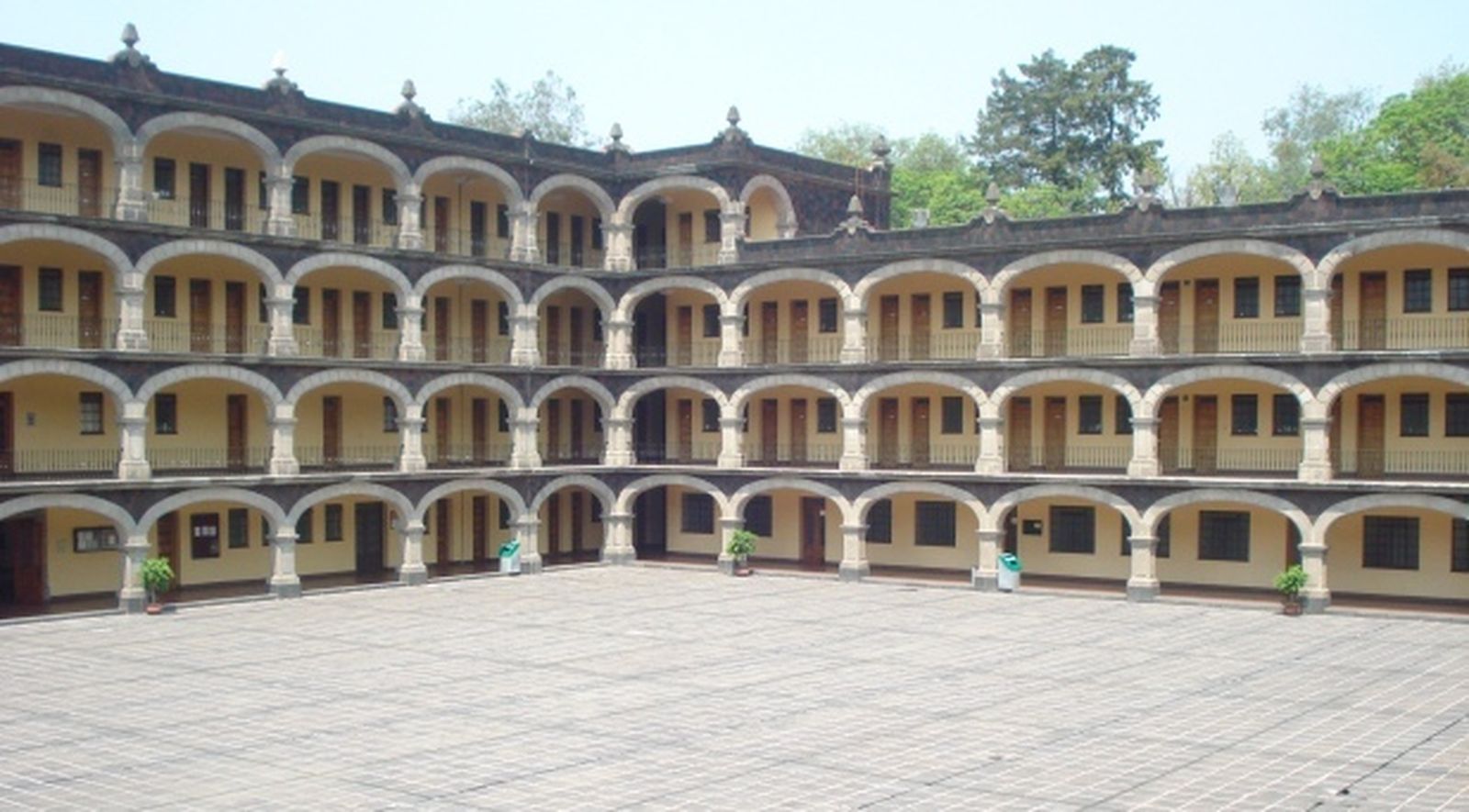 Felicidades Seminario Conciliar de México