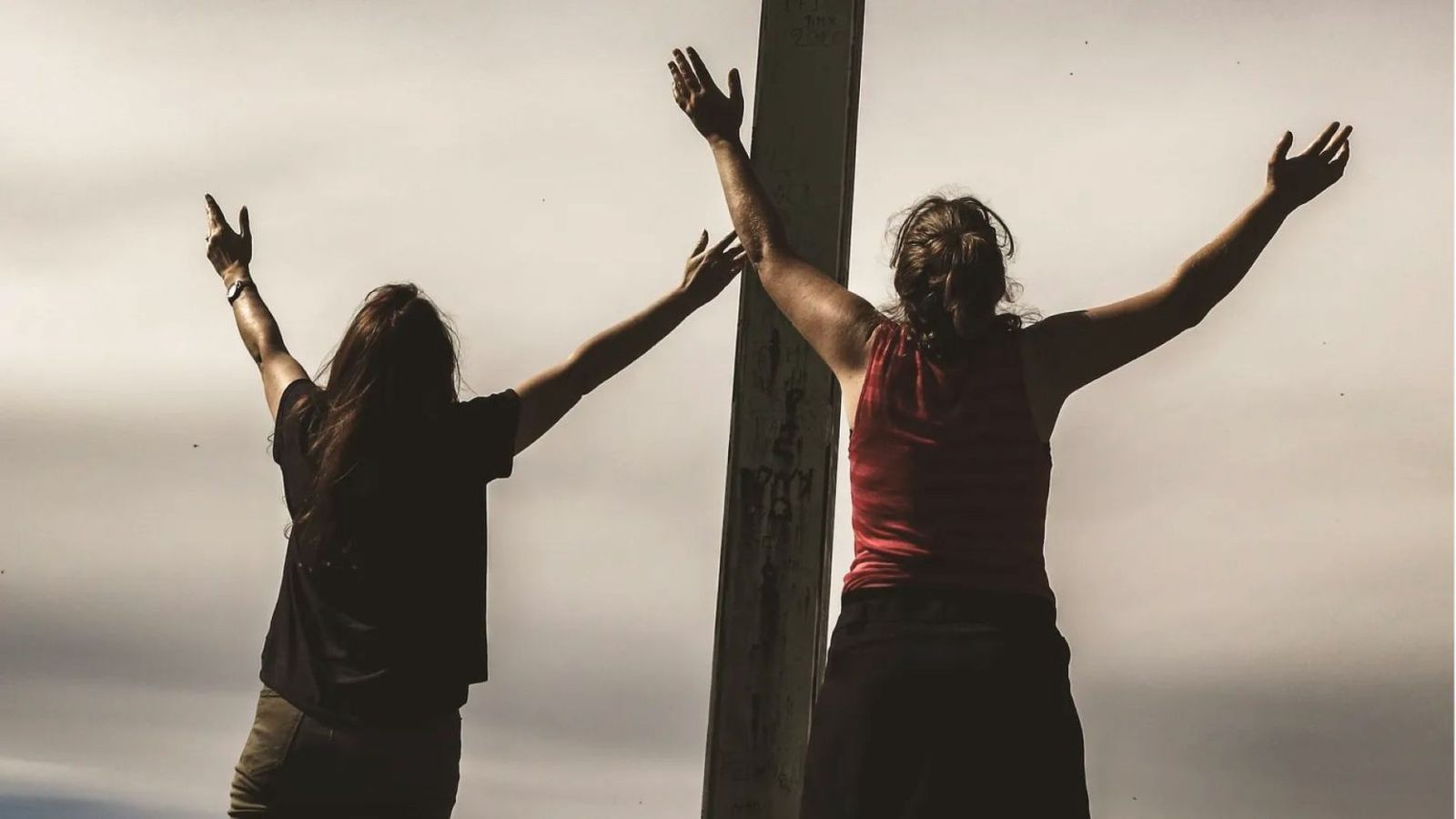 Los obispos advierten del riesgo de un “reduccionismo emotivista de la fe que lleva a muchas personas a convertirse en consumidoras de experiencias de impacto”.