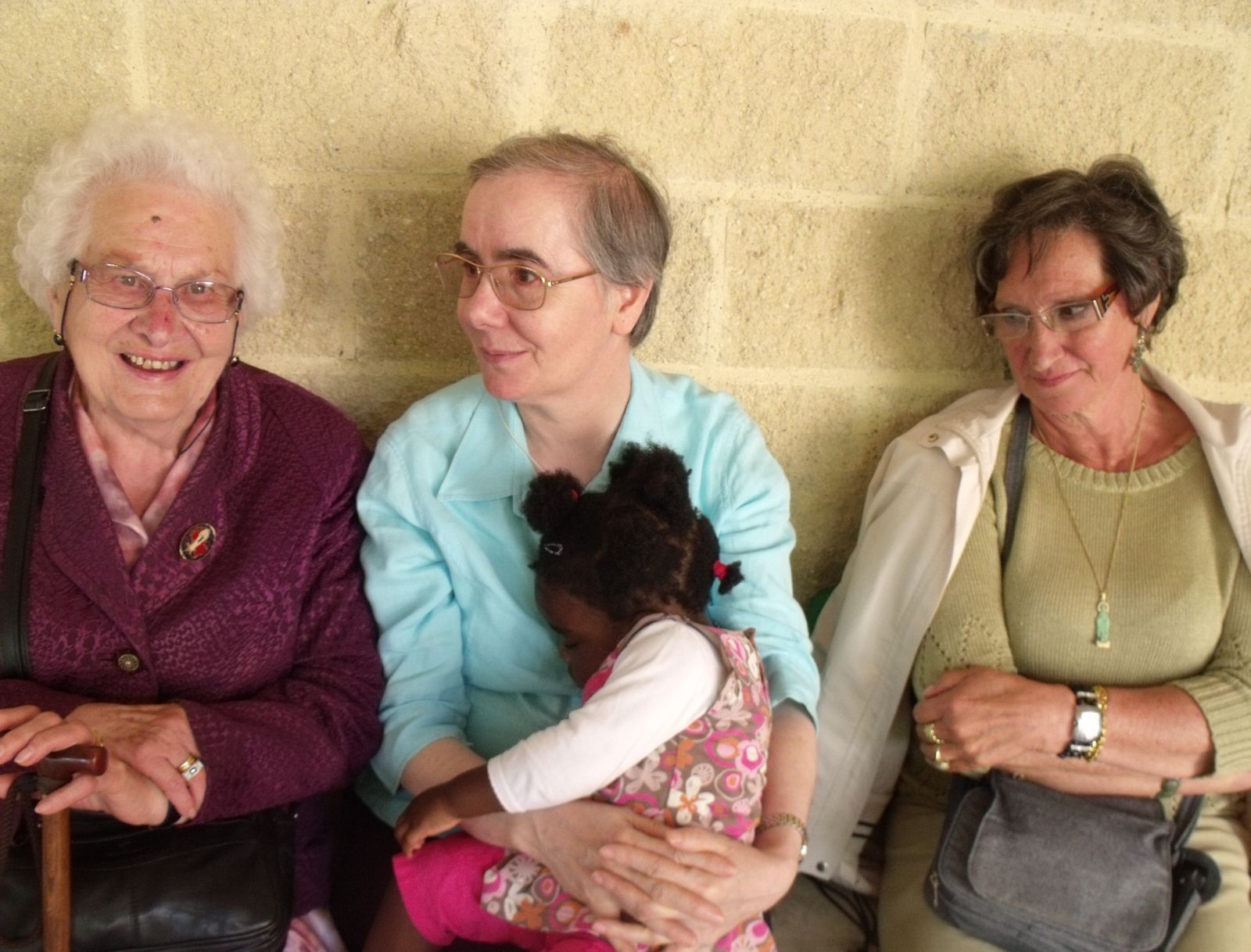 También Ella  (Sexta entrega)