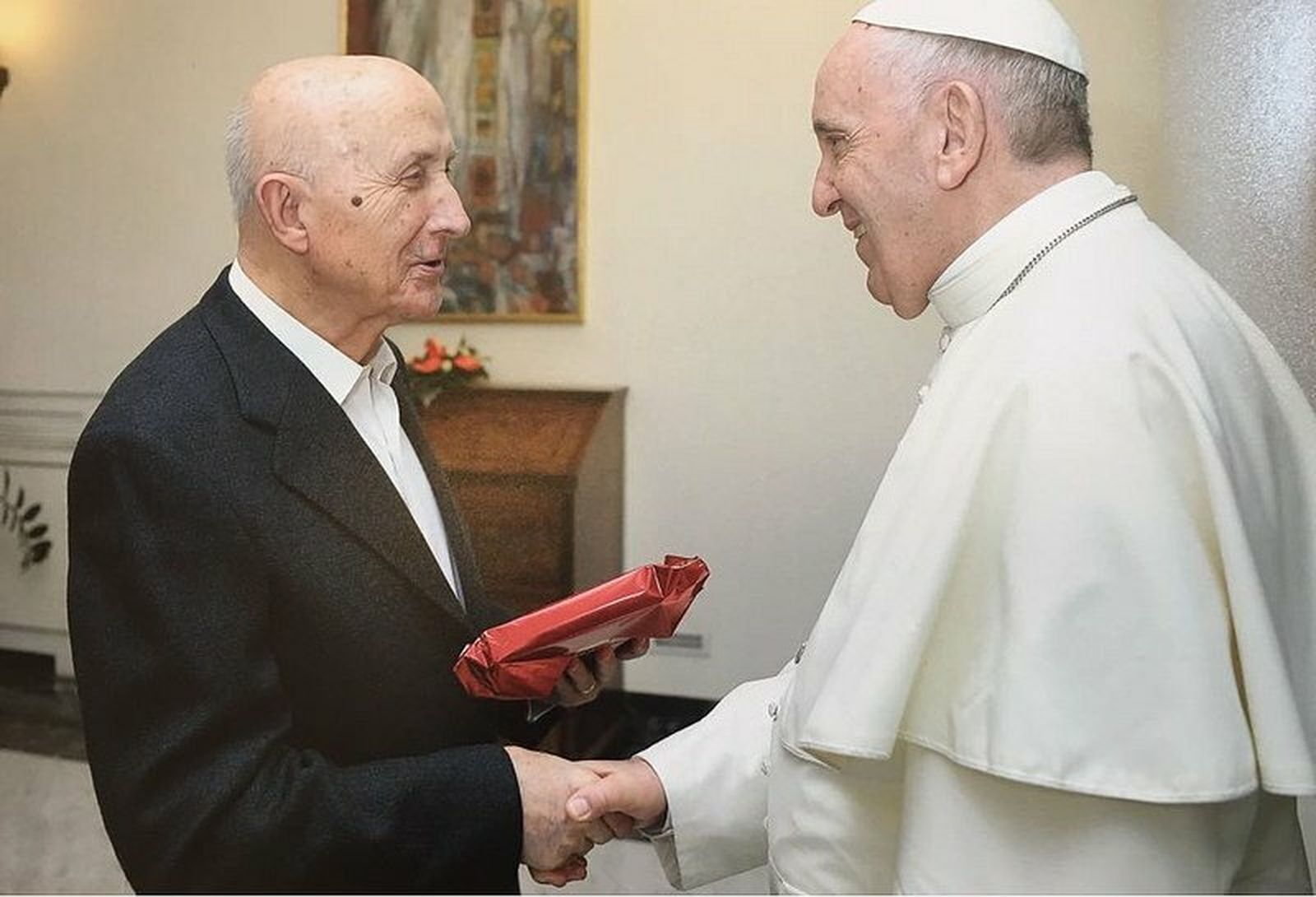 El Papa conversa con el teólogo Castillo