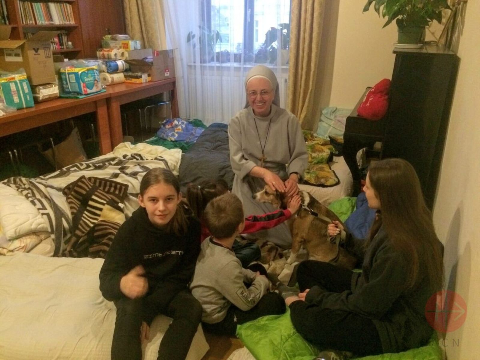 Las religiosas de la Congregación de San José, en Lviv, acogieorn a dsplazados en su convento jpg