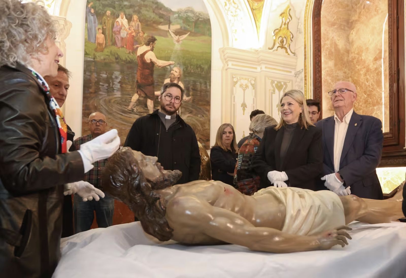 El Cristo Yacente de Paiporta, de regreso en su parroquia