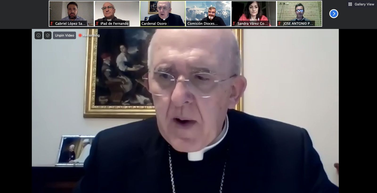 El Cardenal Osoro participando en uno de los encuentros virtuales de la semana.