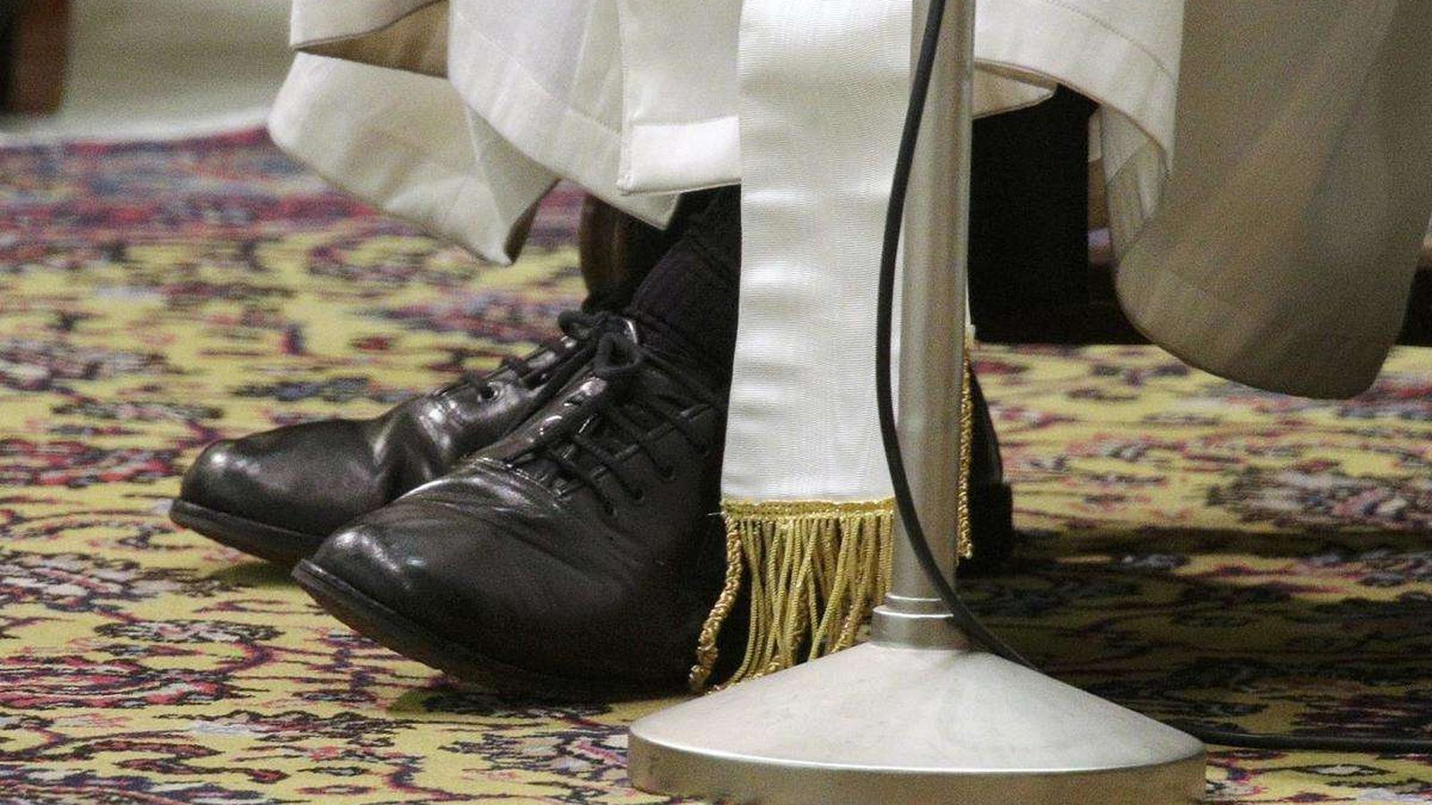 Los zapatos de Francisco