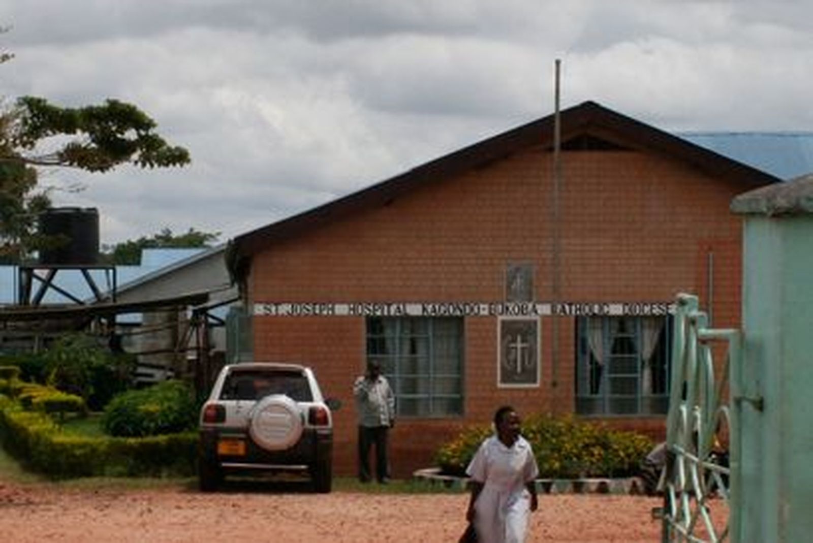 La Fundación Chávarri apoya al Hospital St. Joseph de Tanzania